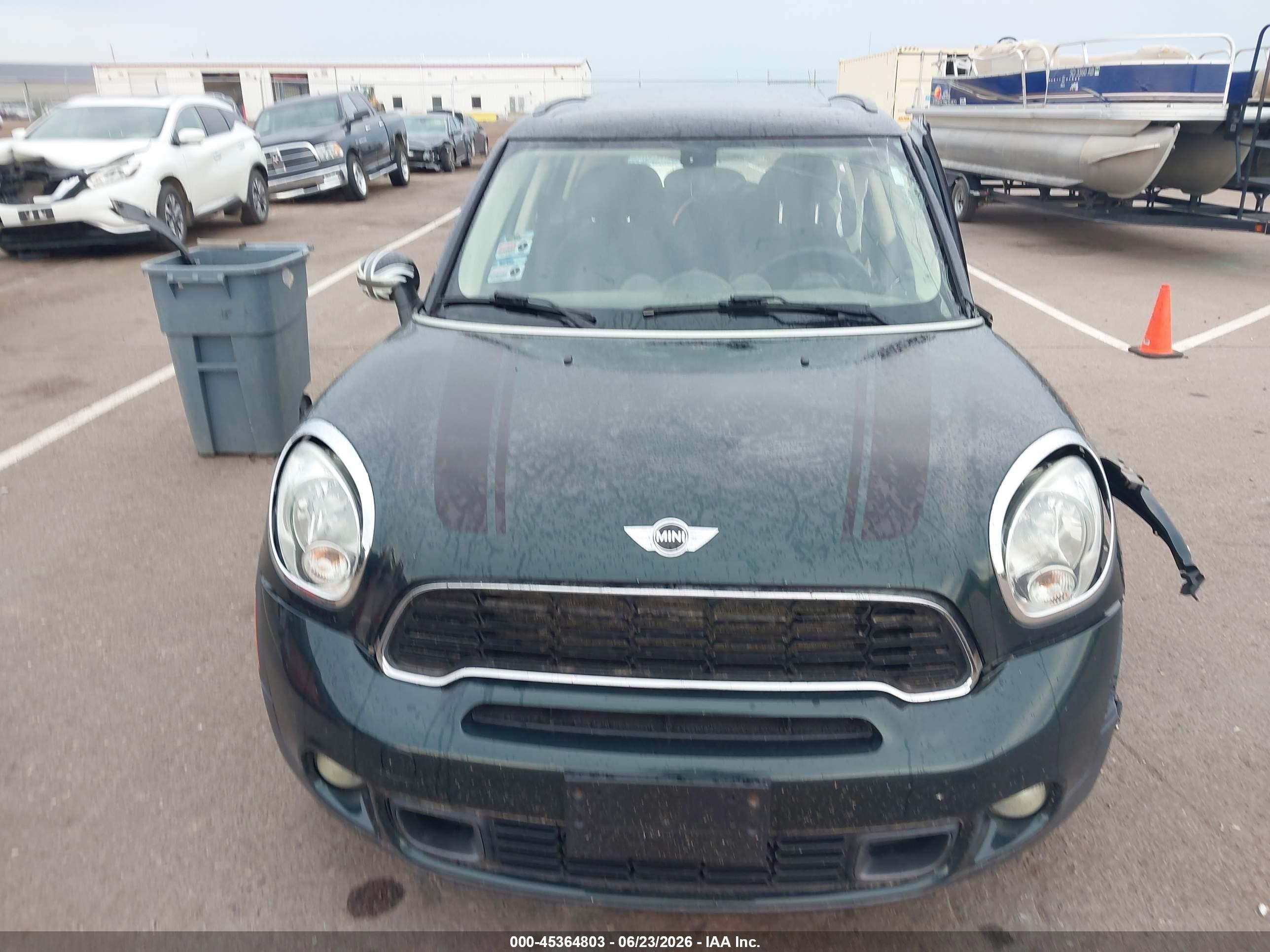 2011 Mini Cooper S Countryman   Green vin: WMWZC5C51BWL54013