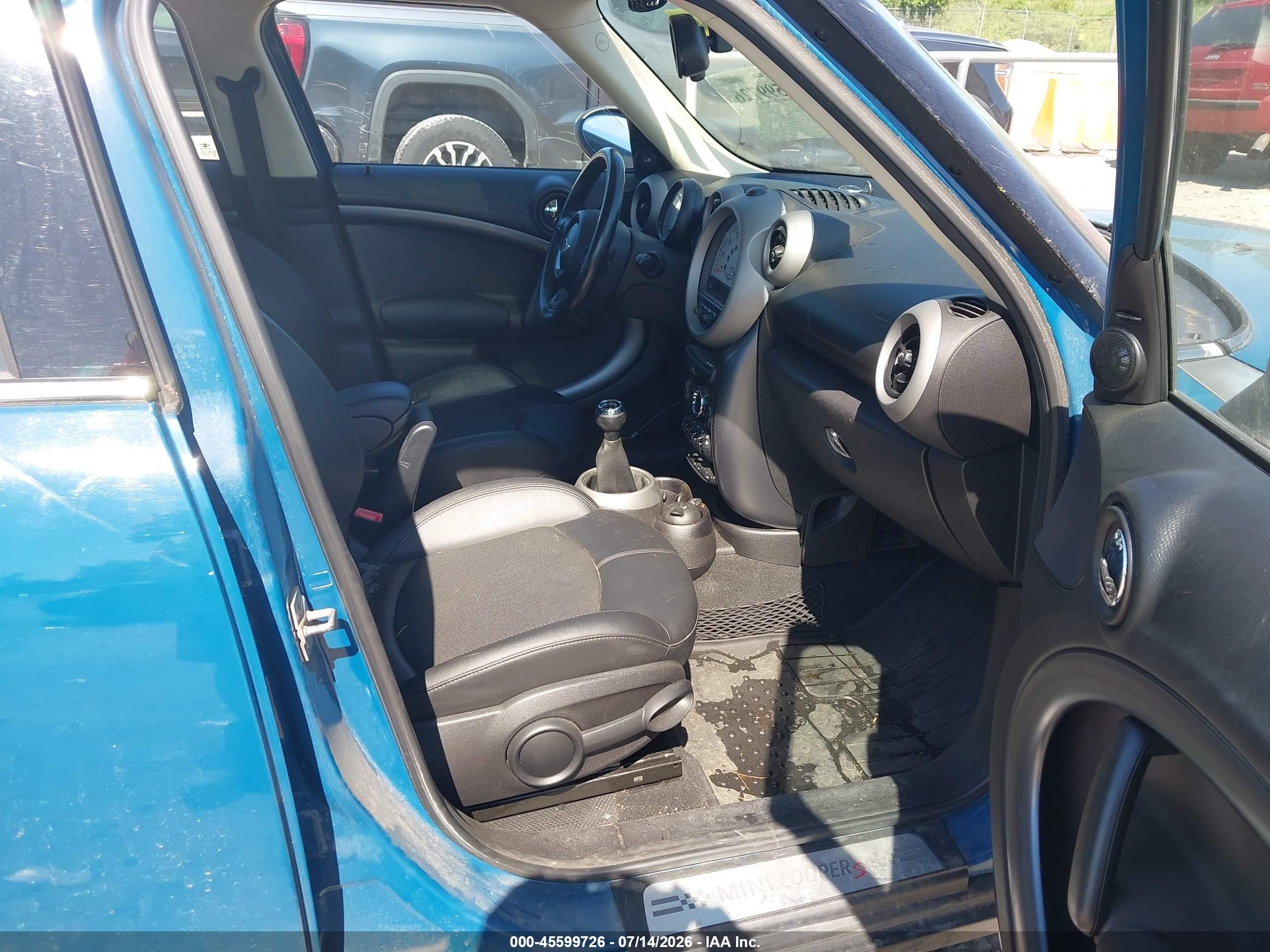 2011 Mini Cooper S Countryman   Blue vin: WMWZC5C51BWM10757