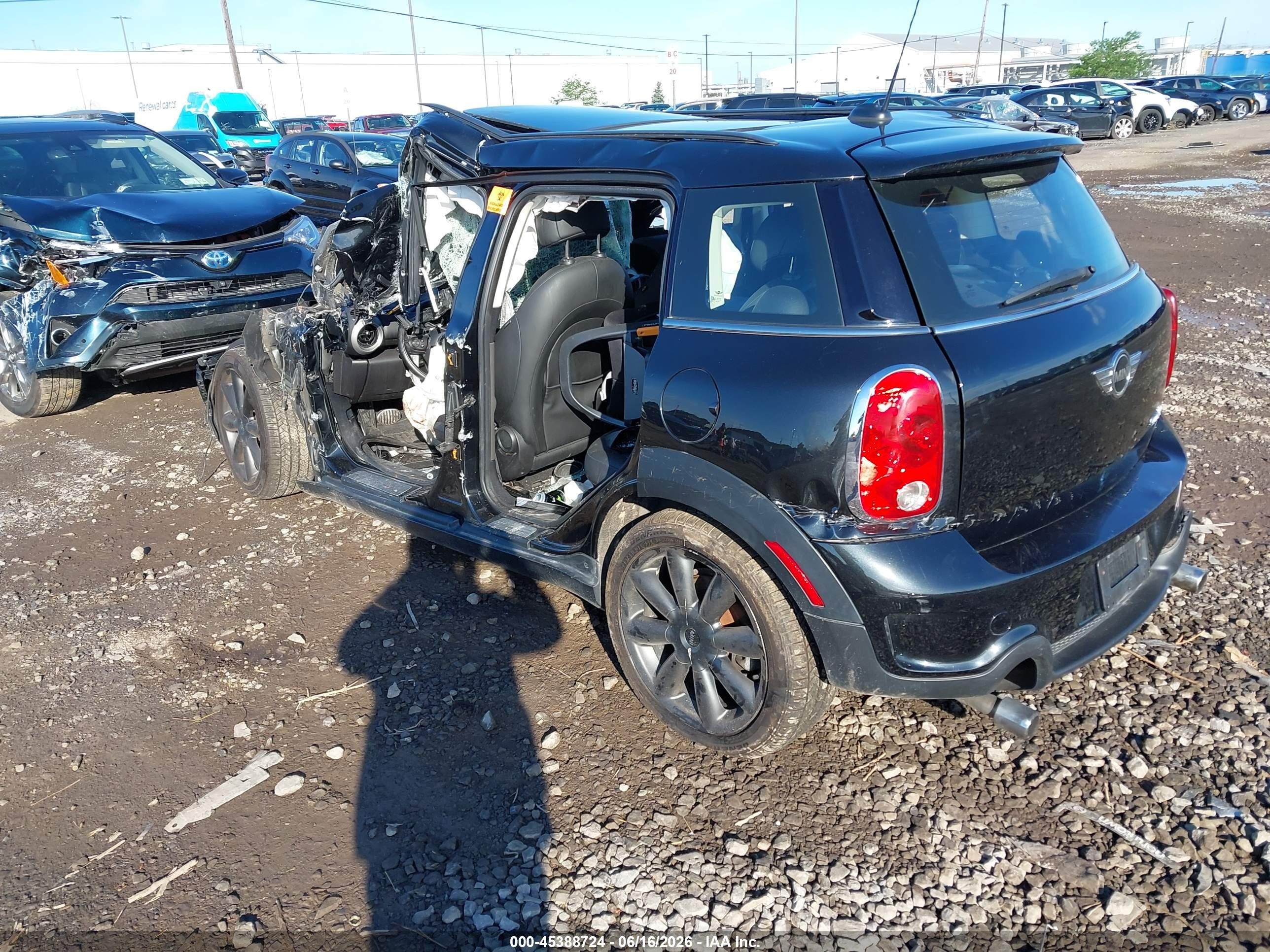 2012 Mini Cooper S Countryman   Черный vin: WMWZC5C51CWL62307