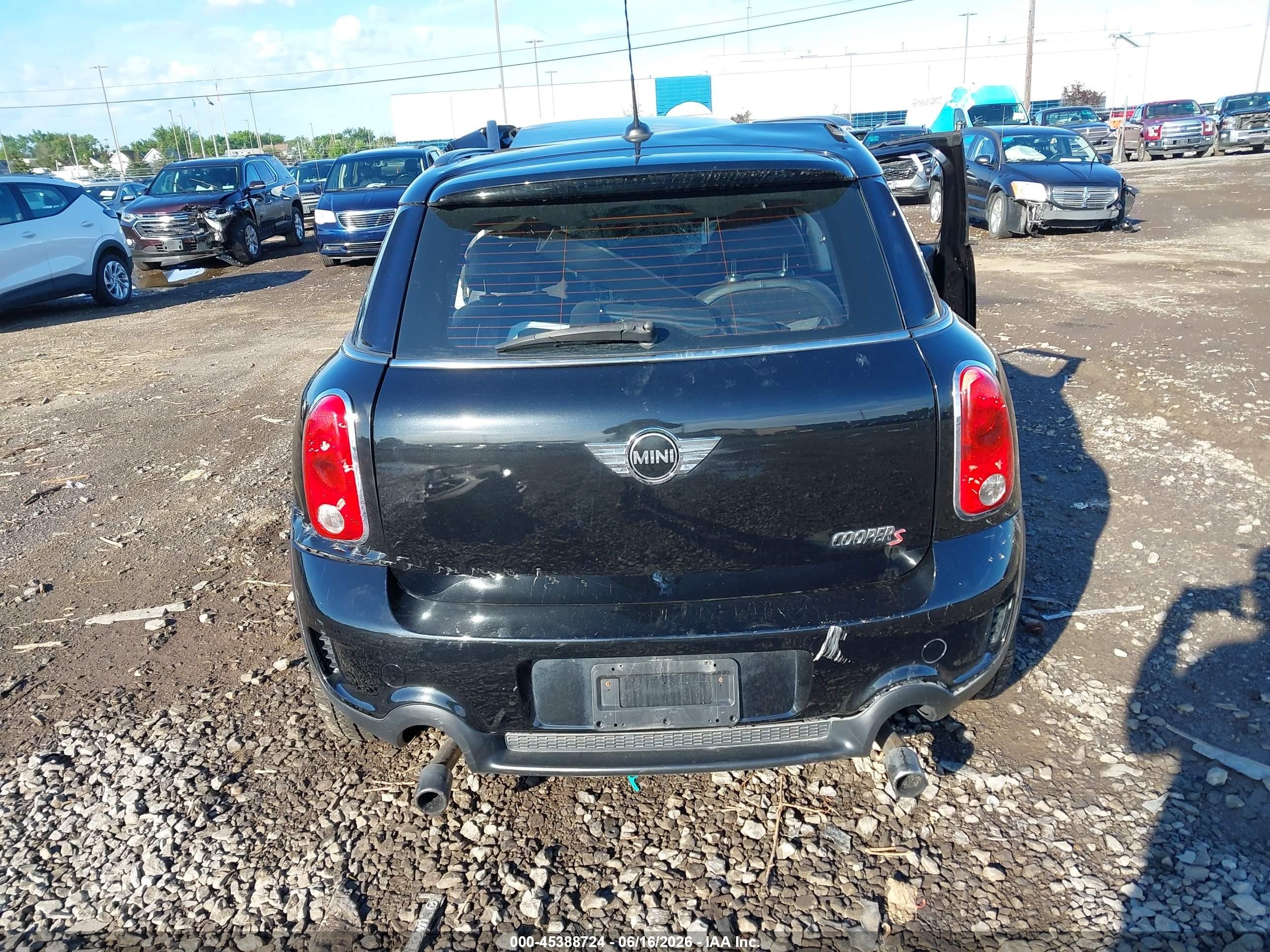 2012 Mini Cooper S Countryman   Черный vin: WMWZC5C51CWL62307
