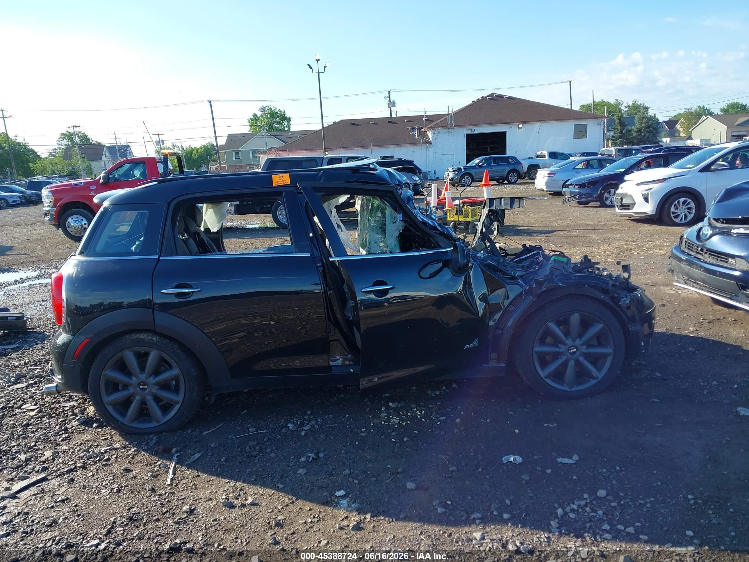 2012 Mini Cooper S Countryman   Черный vin: WMWZC5C51CWL62307