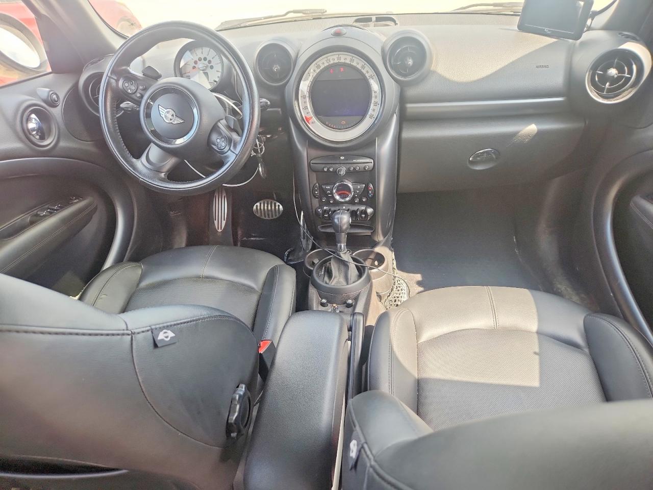 2013 Mini Cooper S Countryman White vin: WMWZC5C51DWP32141
