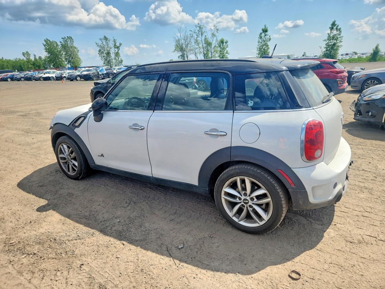 2013 Mini Cooper S Countryman White vin: WMWZC5C51DWP32141