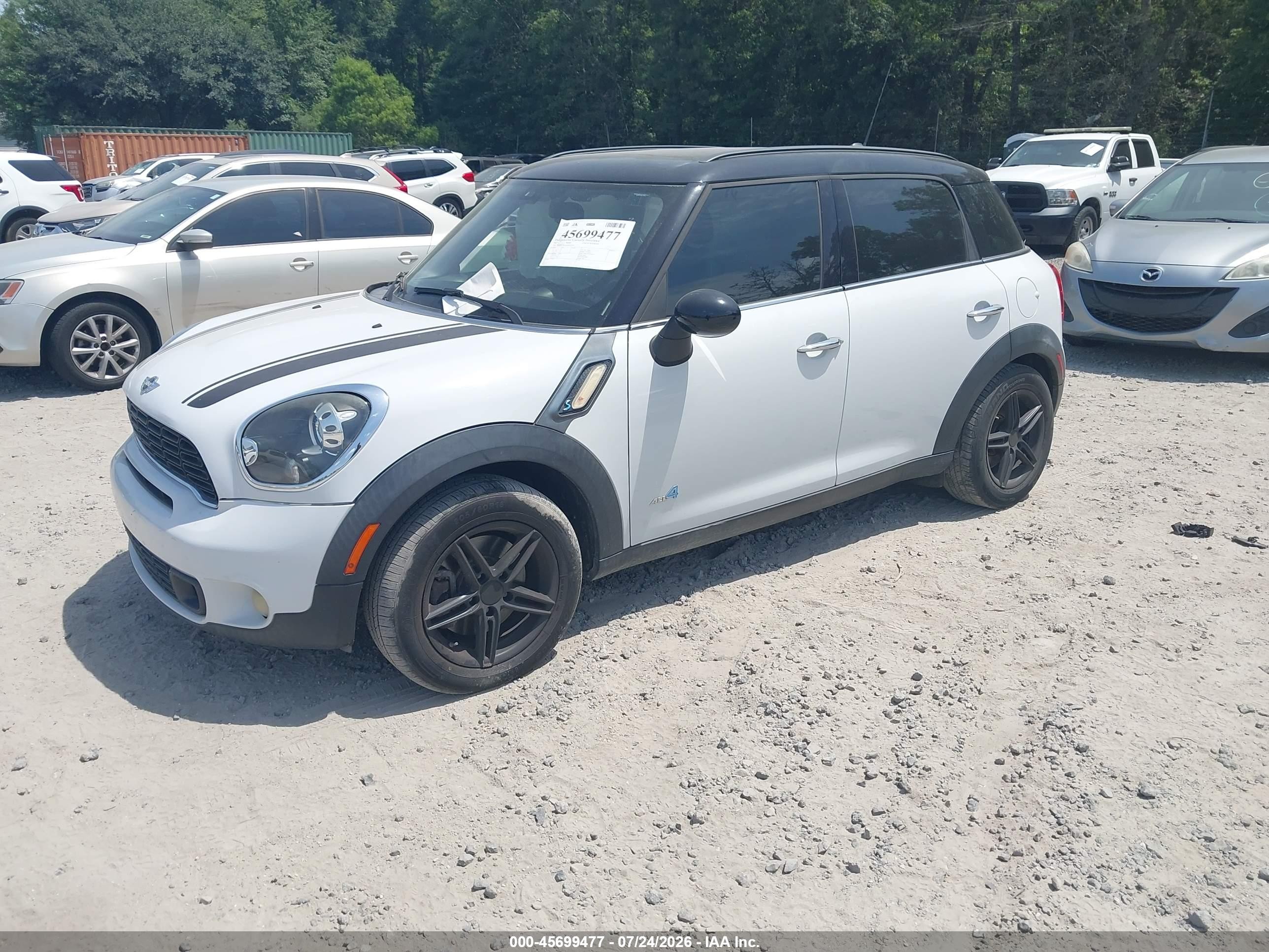 2013 Mini Countryman Cooper S White vin: WMWZC5C51DWP34343
