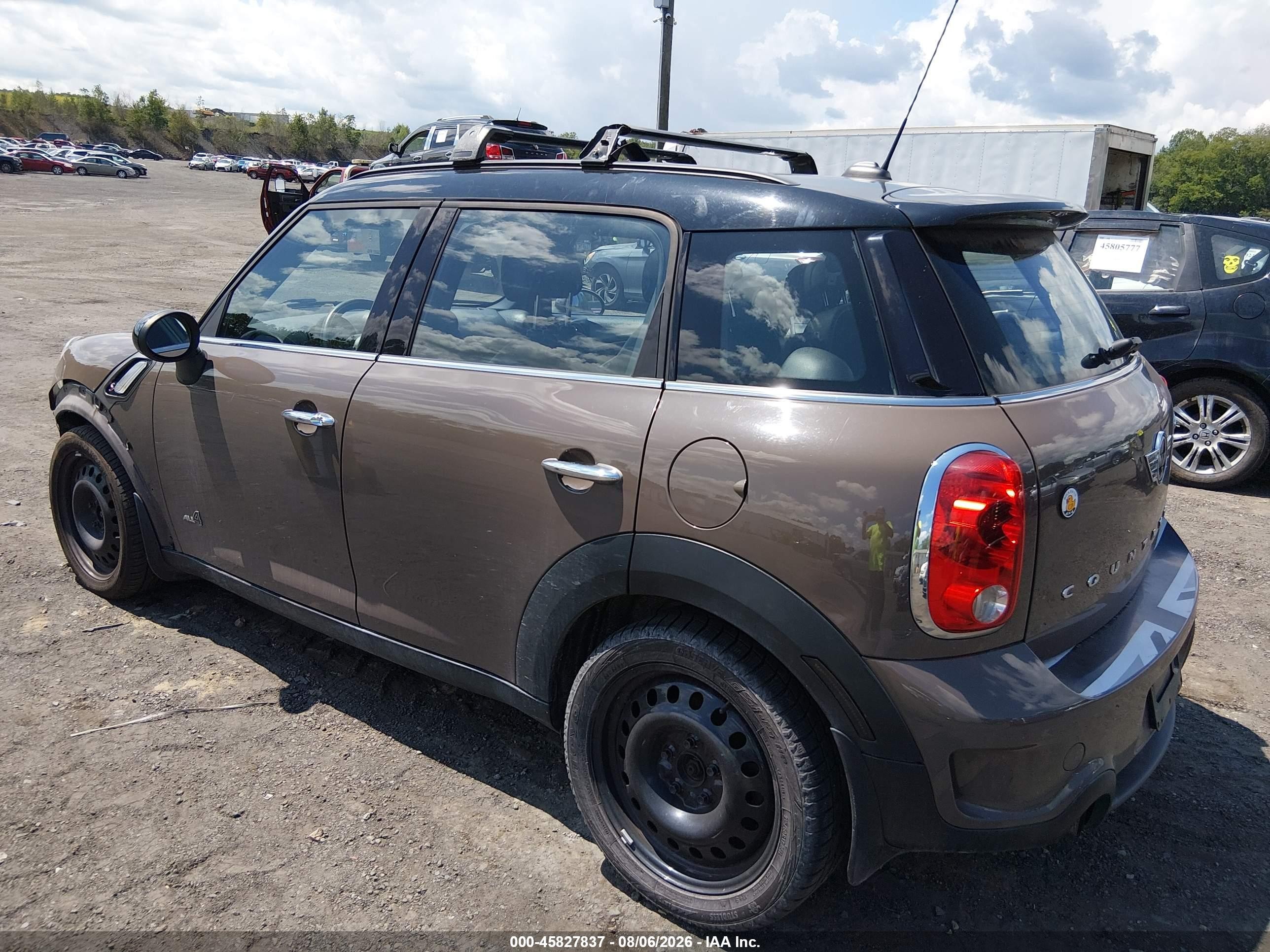 2014 Mini Countryman Cooper S Brown vin: WMWZC5C51EWP35655