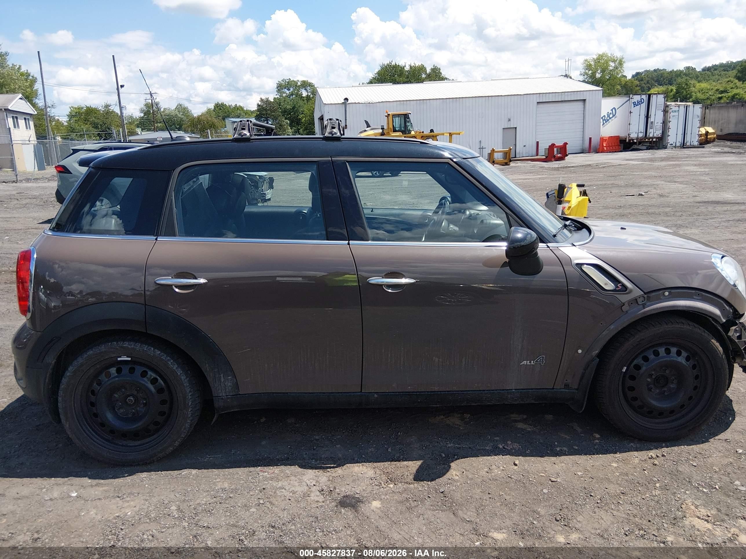 2014 Mini Countryman Cooper S Brown vin: WMWZC5C51EWP35655