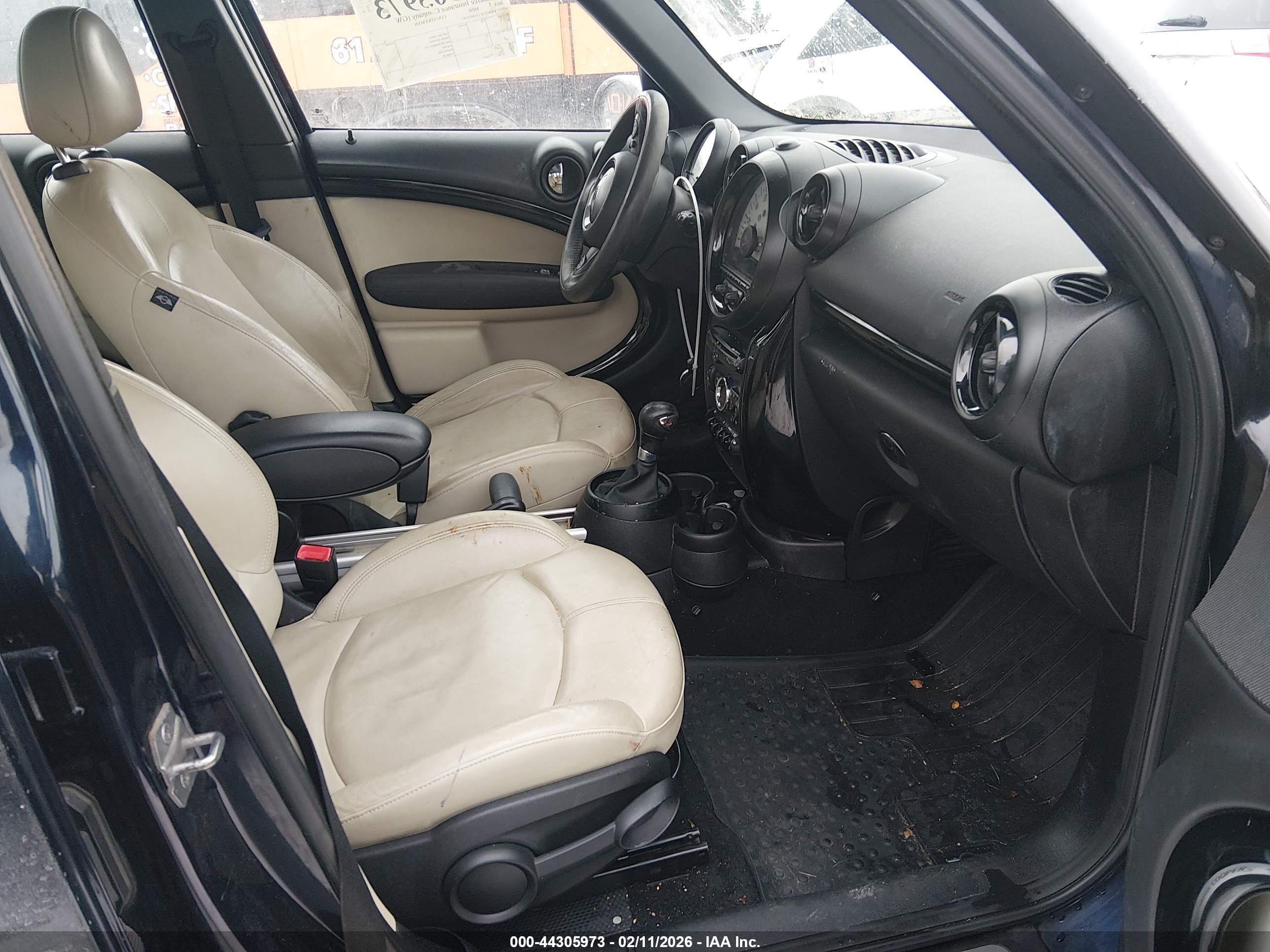 2014 Mini Countryman Cooper S Blue vin: WMWZC5C51EWP35767