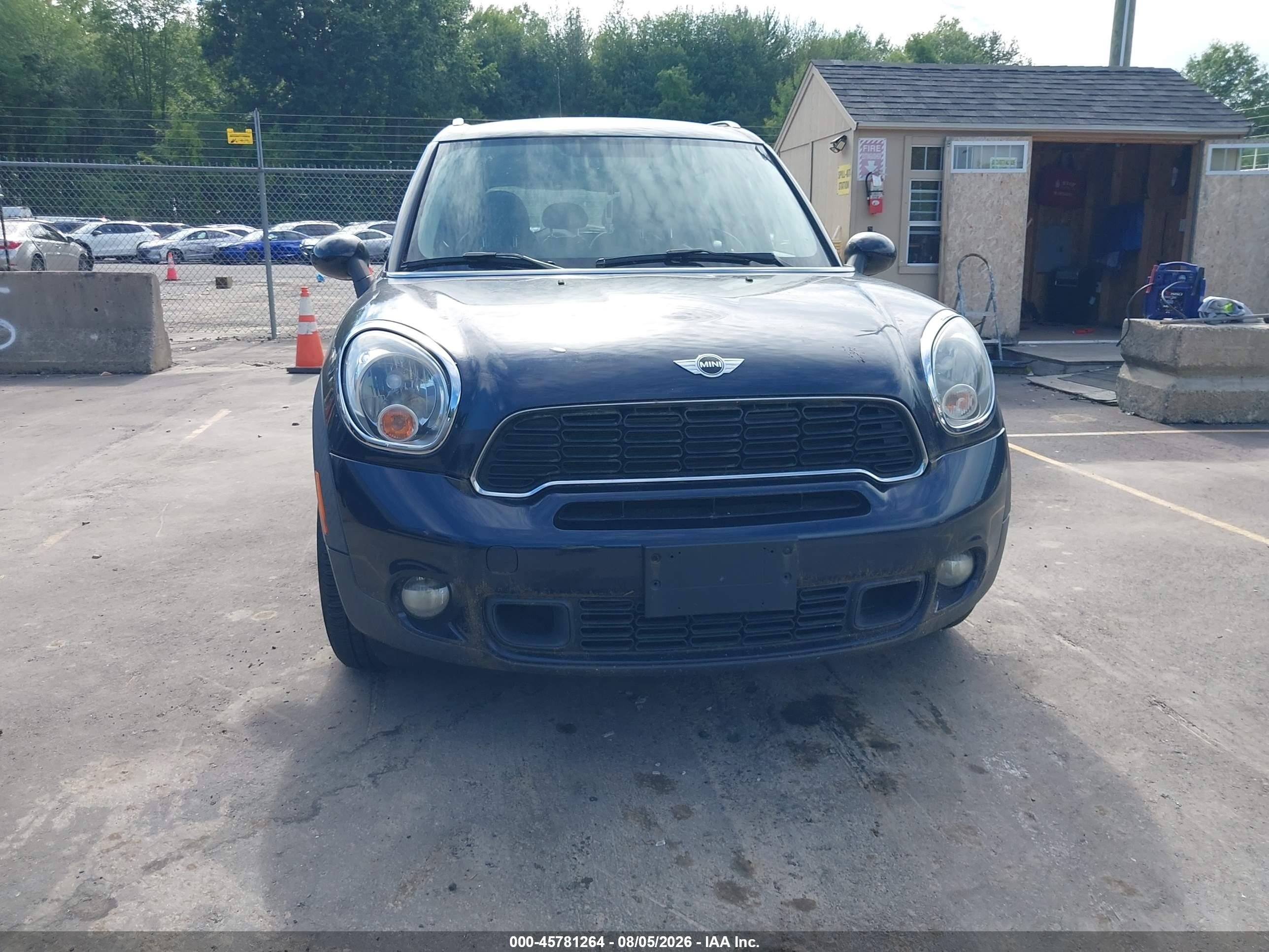 2014 Mini Countryman Cooper S Blue vin: WMWZC5C51EWP39270