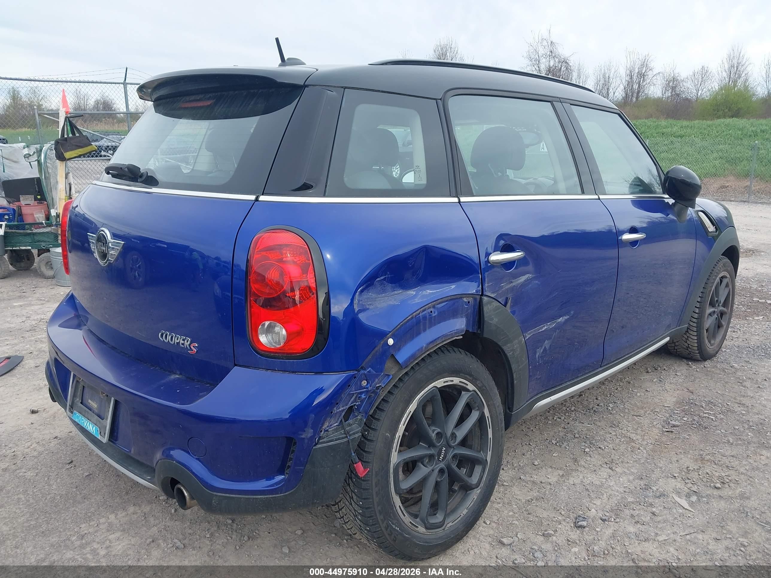 2015 Mini Countryman Cooper S Dark Blue vin: WMWZC5C51FWP44390