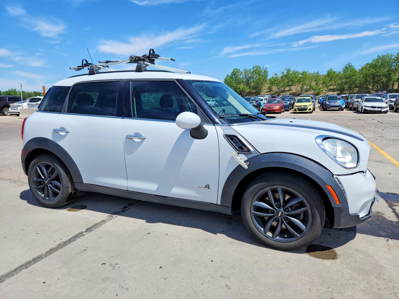 2012 Mini Cooper S Countryman White vin: WMWZC5C52CWL61375