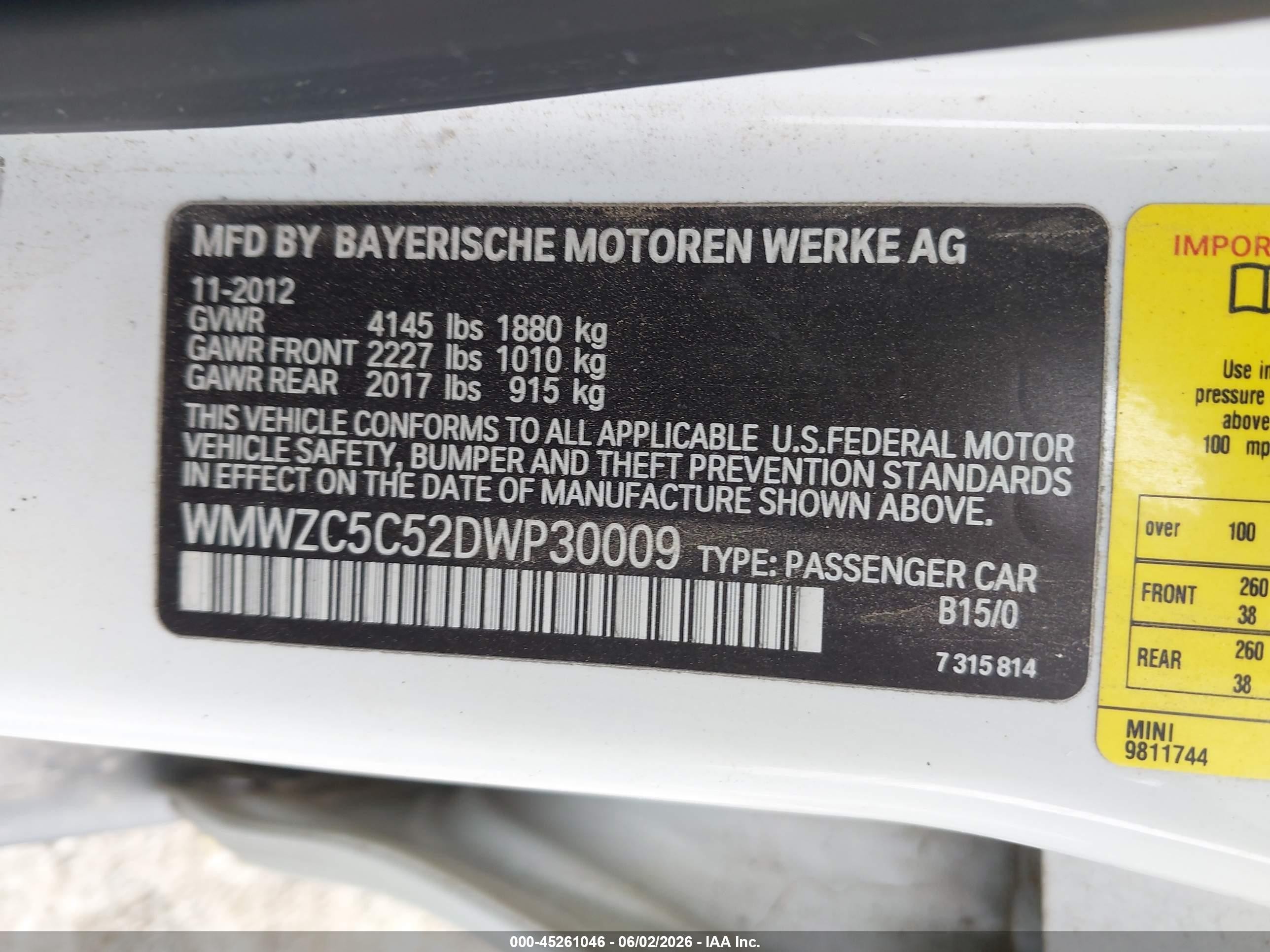 2013 Mini Countryman Cooper S White vin: WMWZC5C52DWP30009