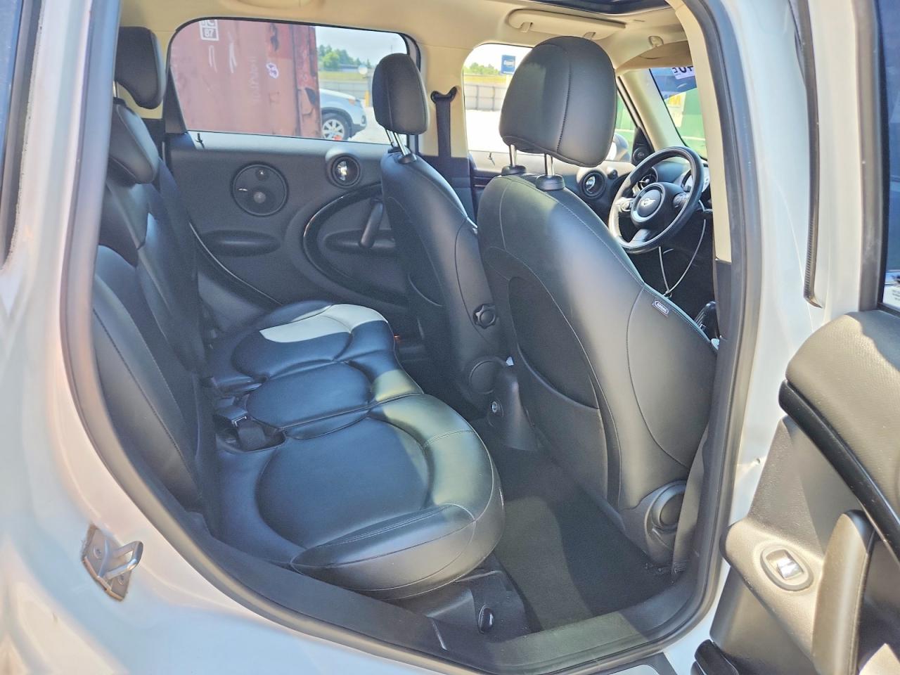 2013 Mini Cooper S Countryman White vin: WMWZC5C52DWP32374
