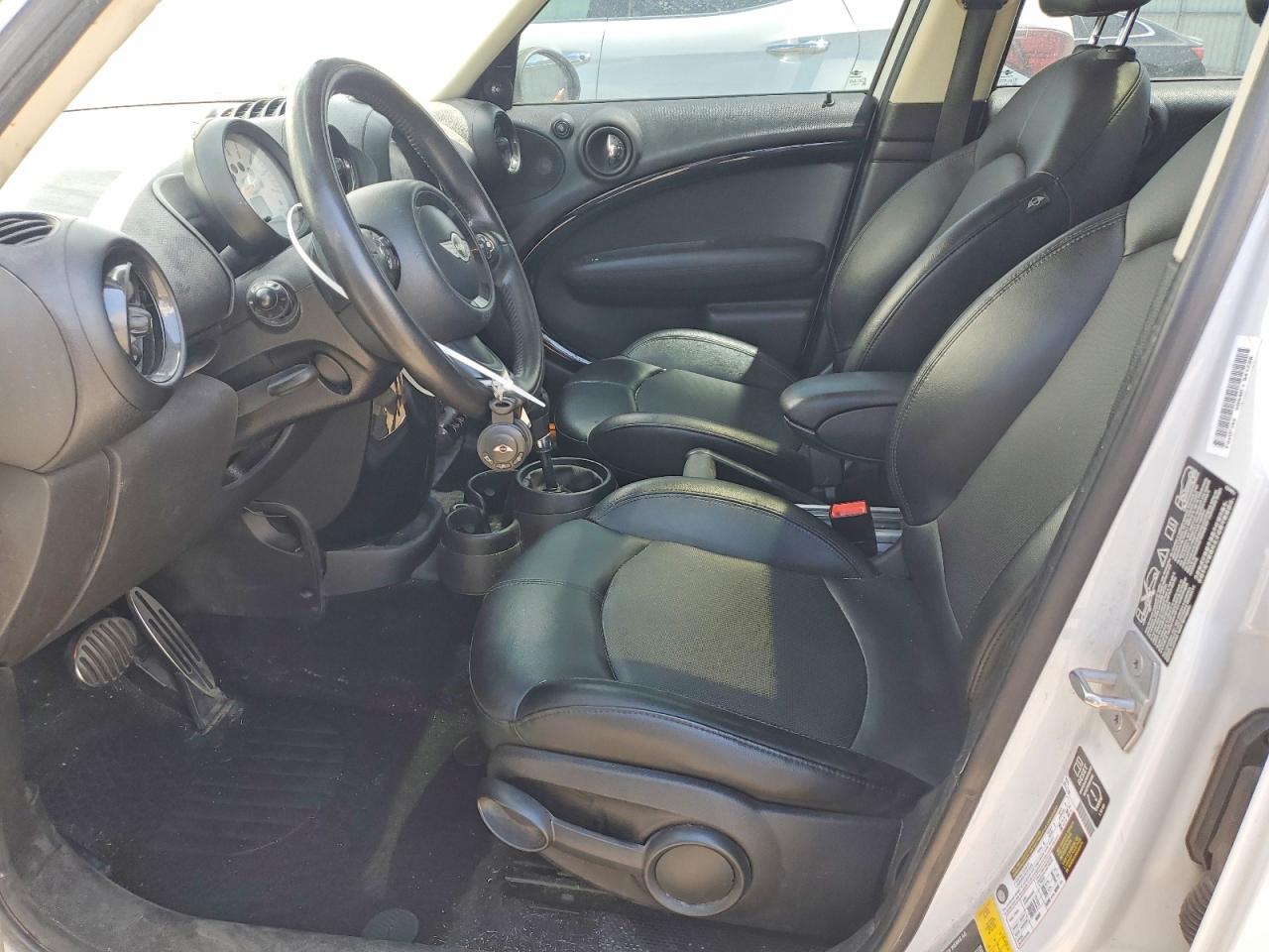2014 Mini Cooper S Countryman White vin: WMWZC5C52EWP39861