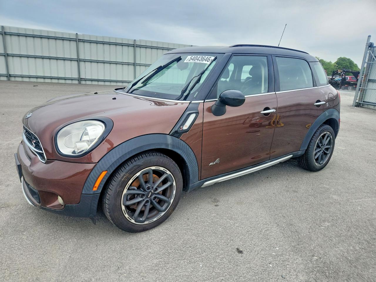 2015 Mini Cooper S Countryman Brown vin: WMWZC5C52FWP47525