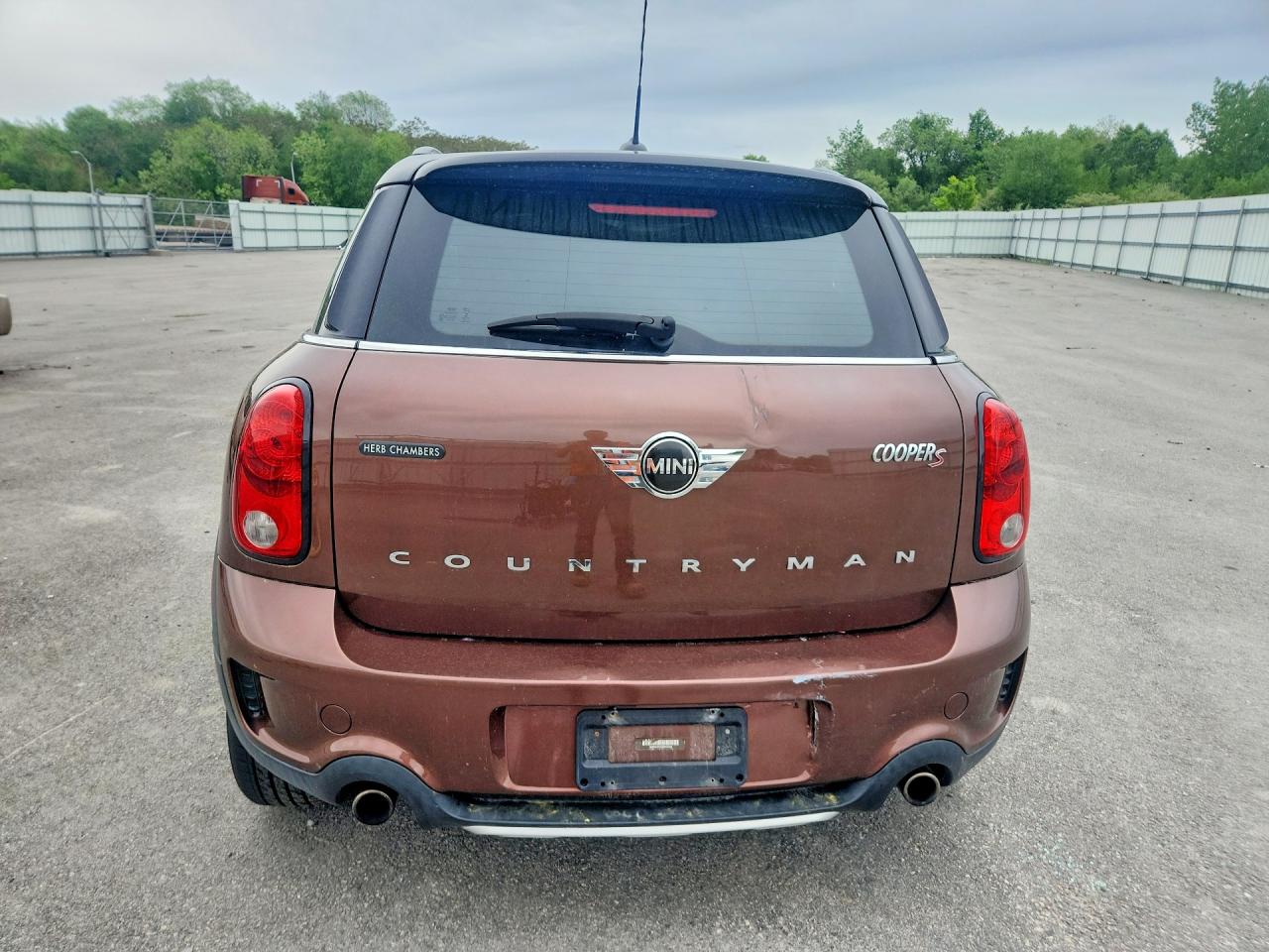 2015 Mini Cooper S Countryman Brown vin: WMWZC5C52FWP47525