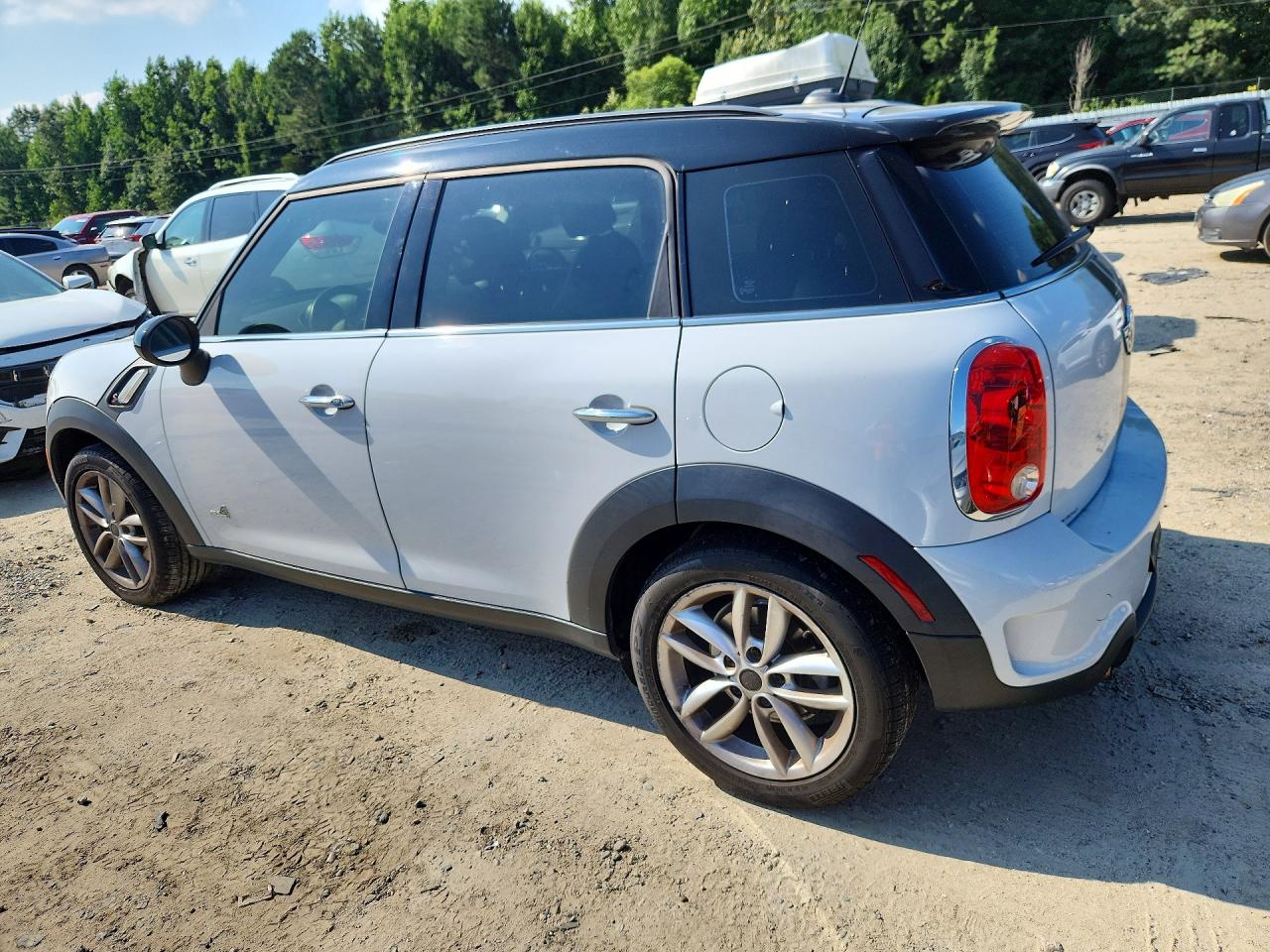 2013 Mini Cooper S Countryman White vin: WMWZC5C53DWP30617