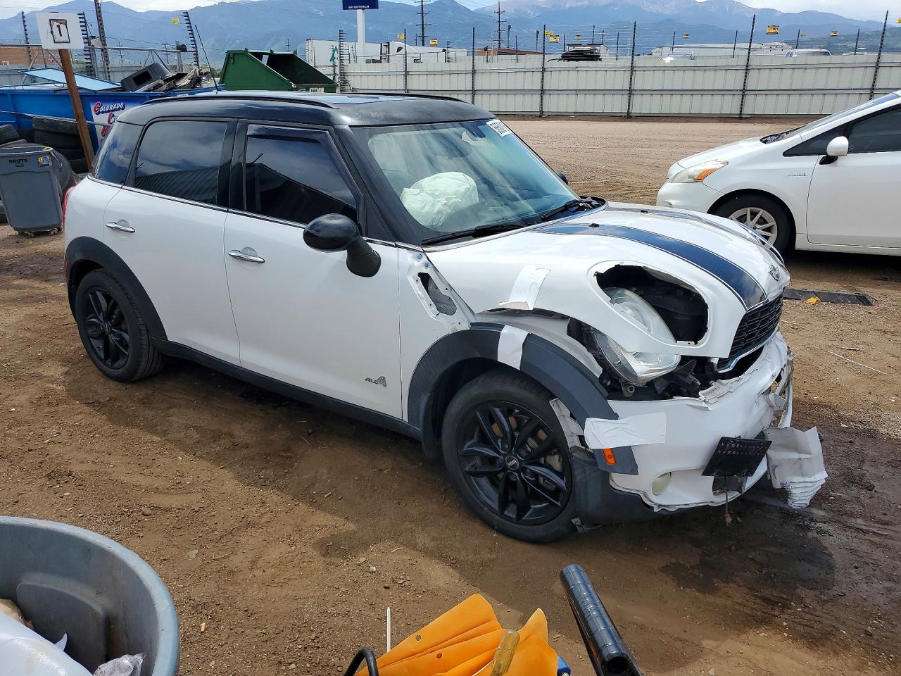 2014 Mini Cooper S Countryman Black vin: WMWZC5C53EWP38086