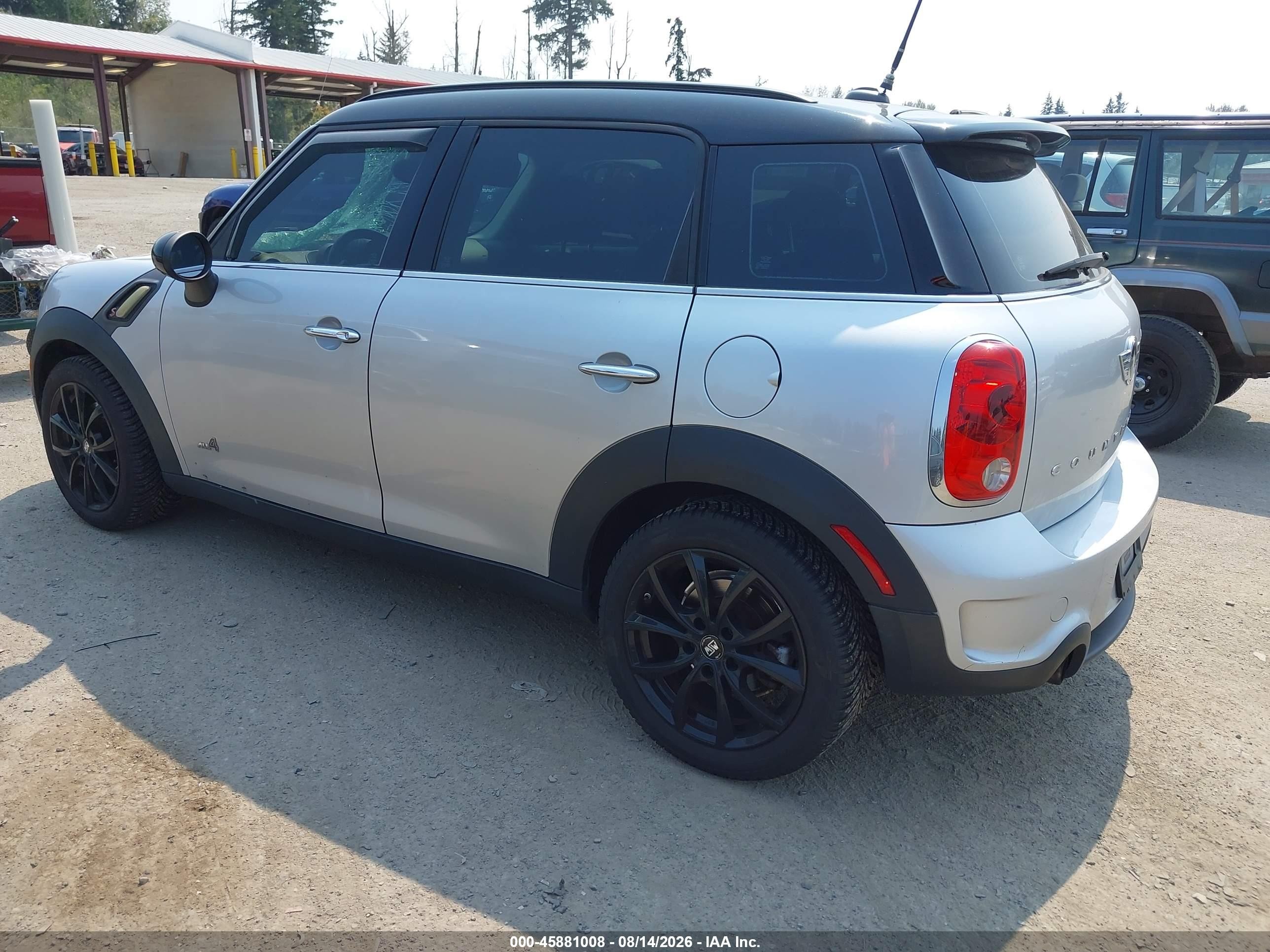 2013 Mini Countryman Cooper S Silver vin: WMWZC5C55DWP33602