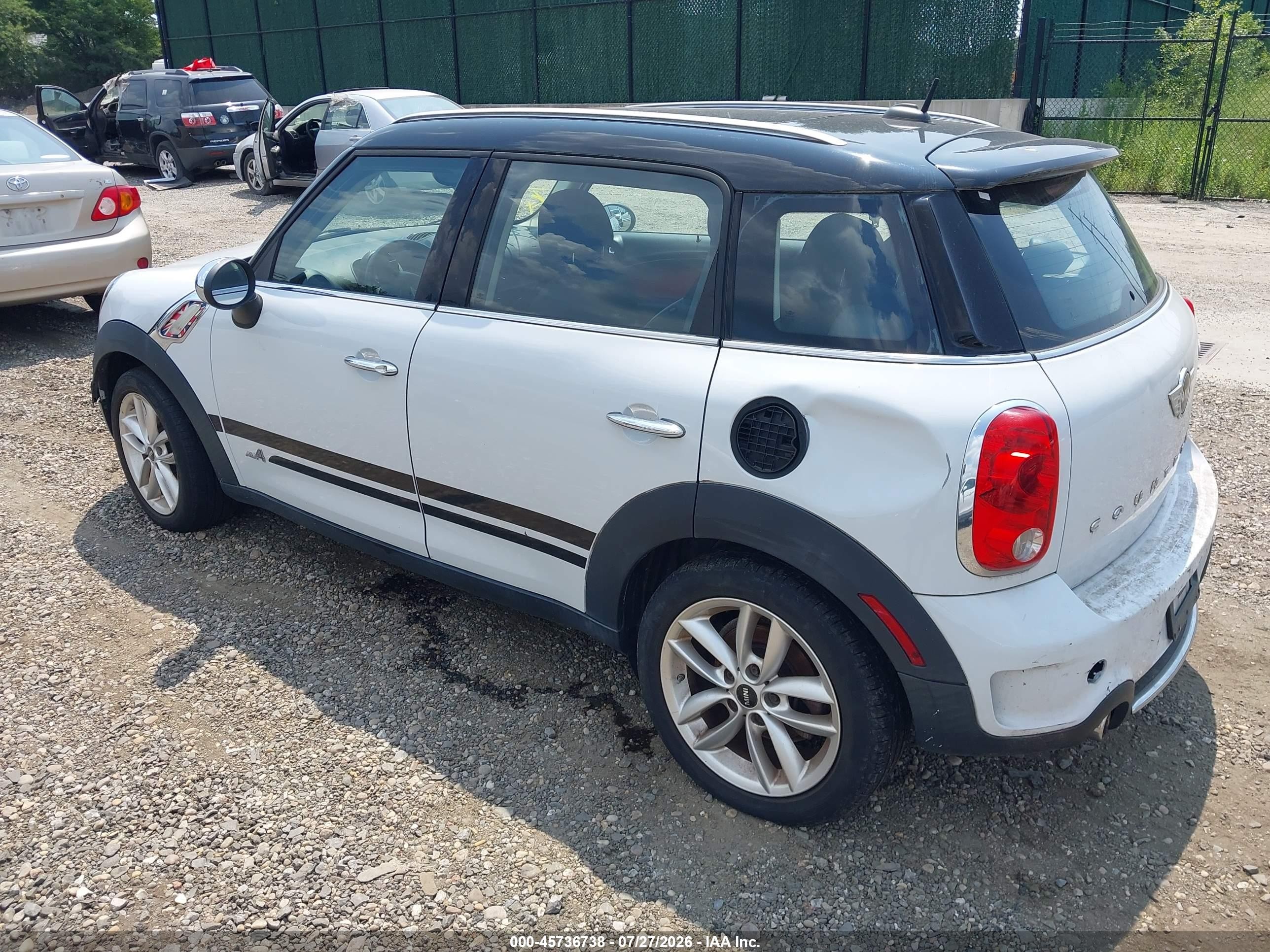 2013 Mini Countryman Cooper S White vin: WMWZC5C55DWP34927