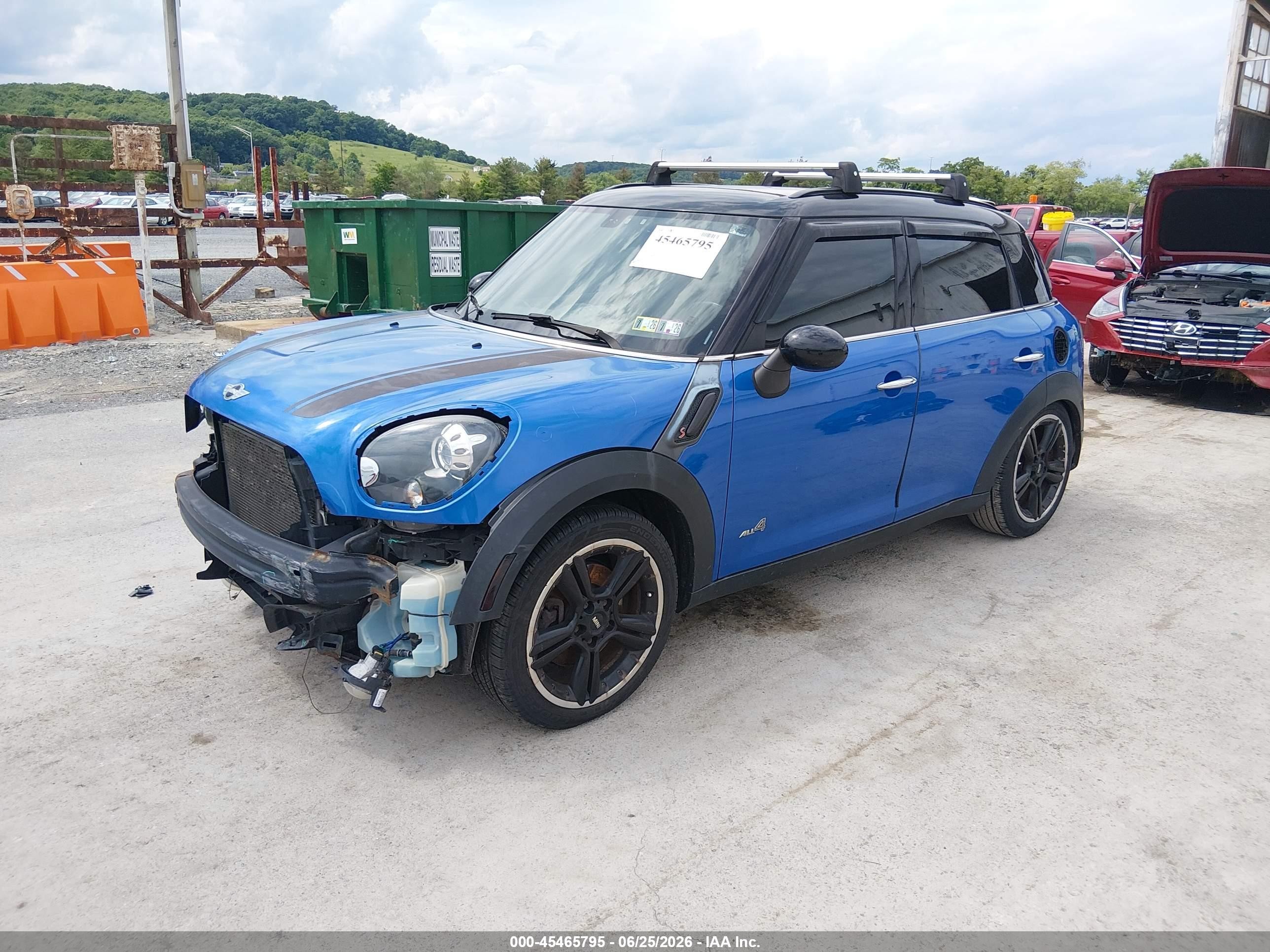 2014 Mini Countryman Cooper S Blue vin: WMWZC5C55EWM17540