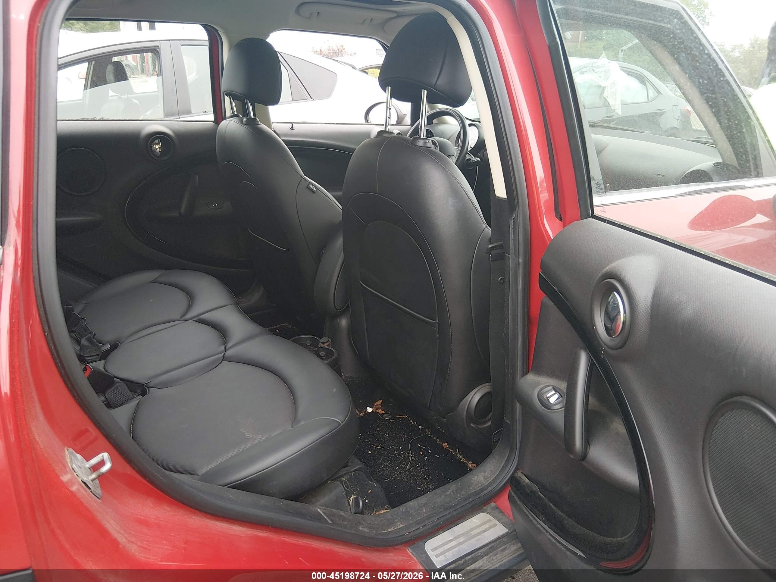 2014 Mini Countryman Cooper S Red vin: WMWZC5C55EWM18588