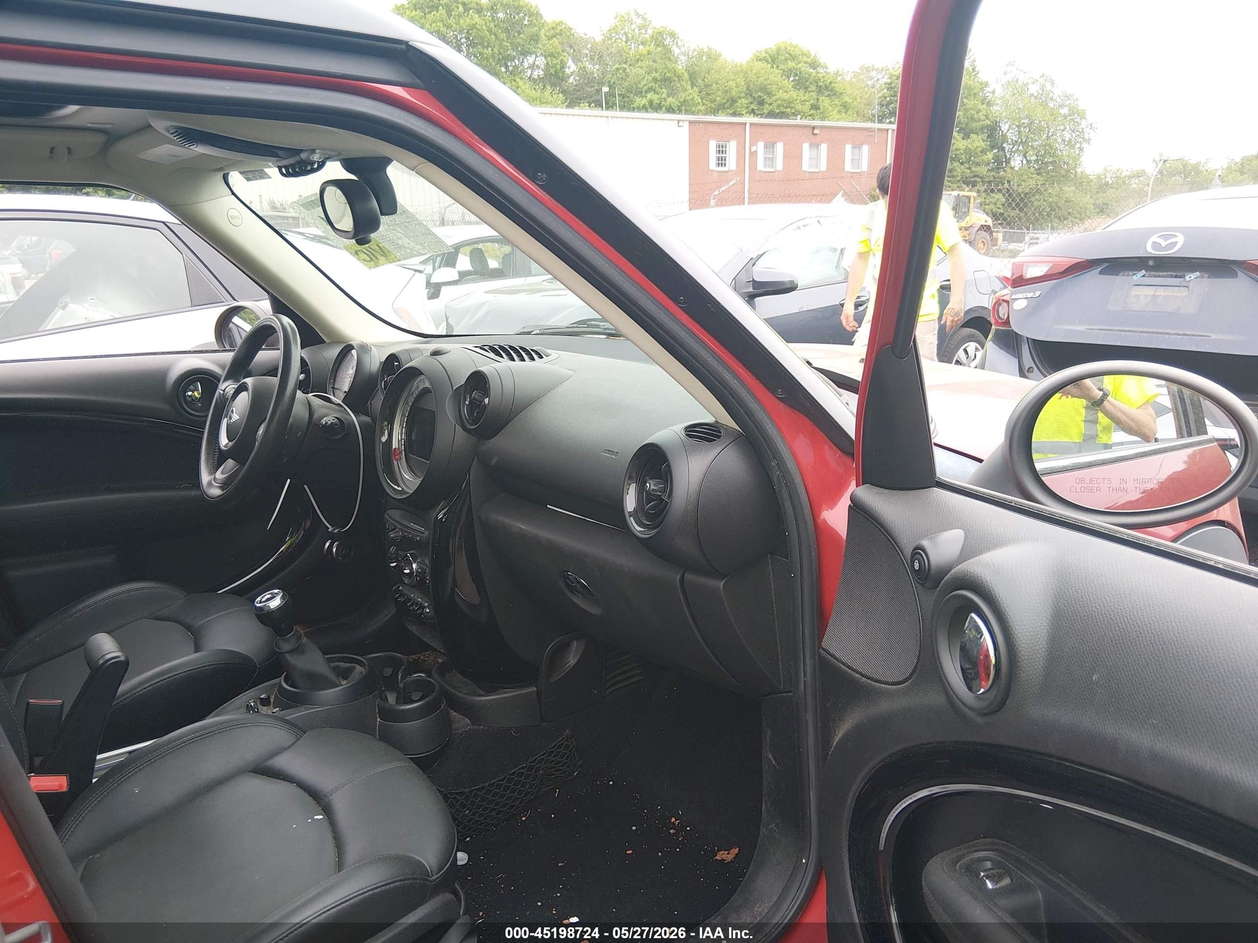 2014 Mini Countryman Cooper S Red vin: WMWZC5C55EWM18588