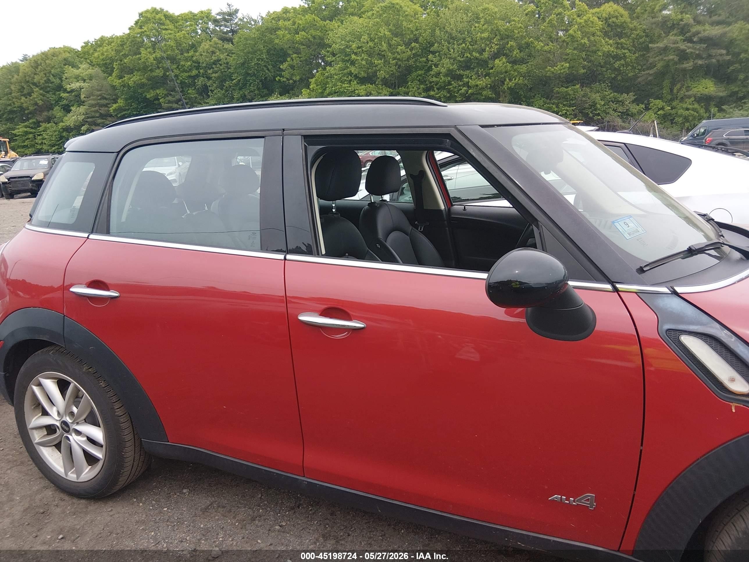 2014 Mini Countryman Cooper S Red vin: WMWZC5C55EWM18588
