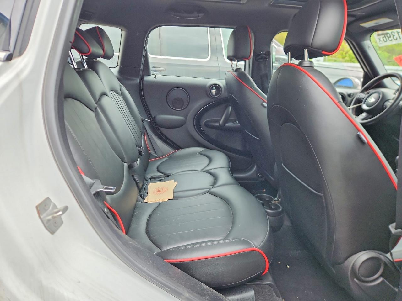 2015 Mini Cooper S Countryman White vin: WMWZC5C55FWP48264