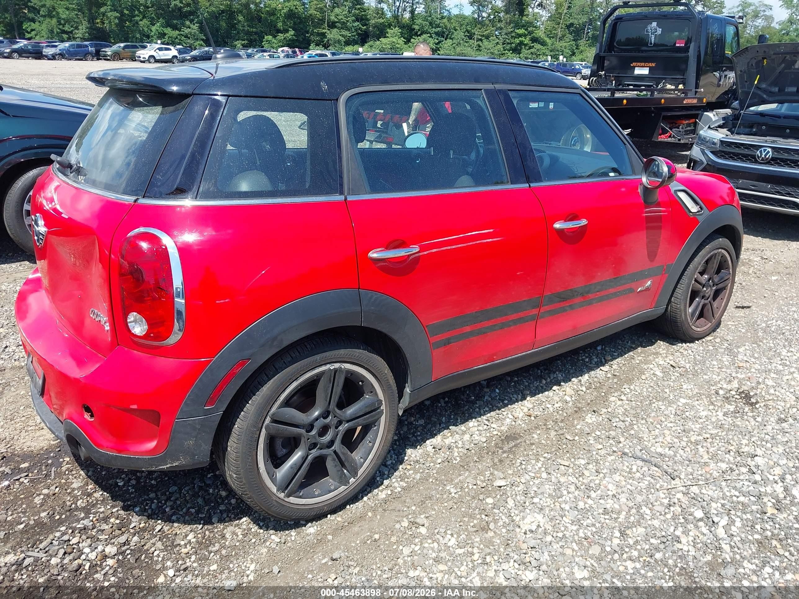 2012 Mini Cooper S Countryman   Red vin: WMWZC5C56CWL62139