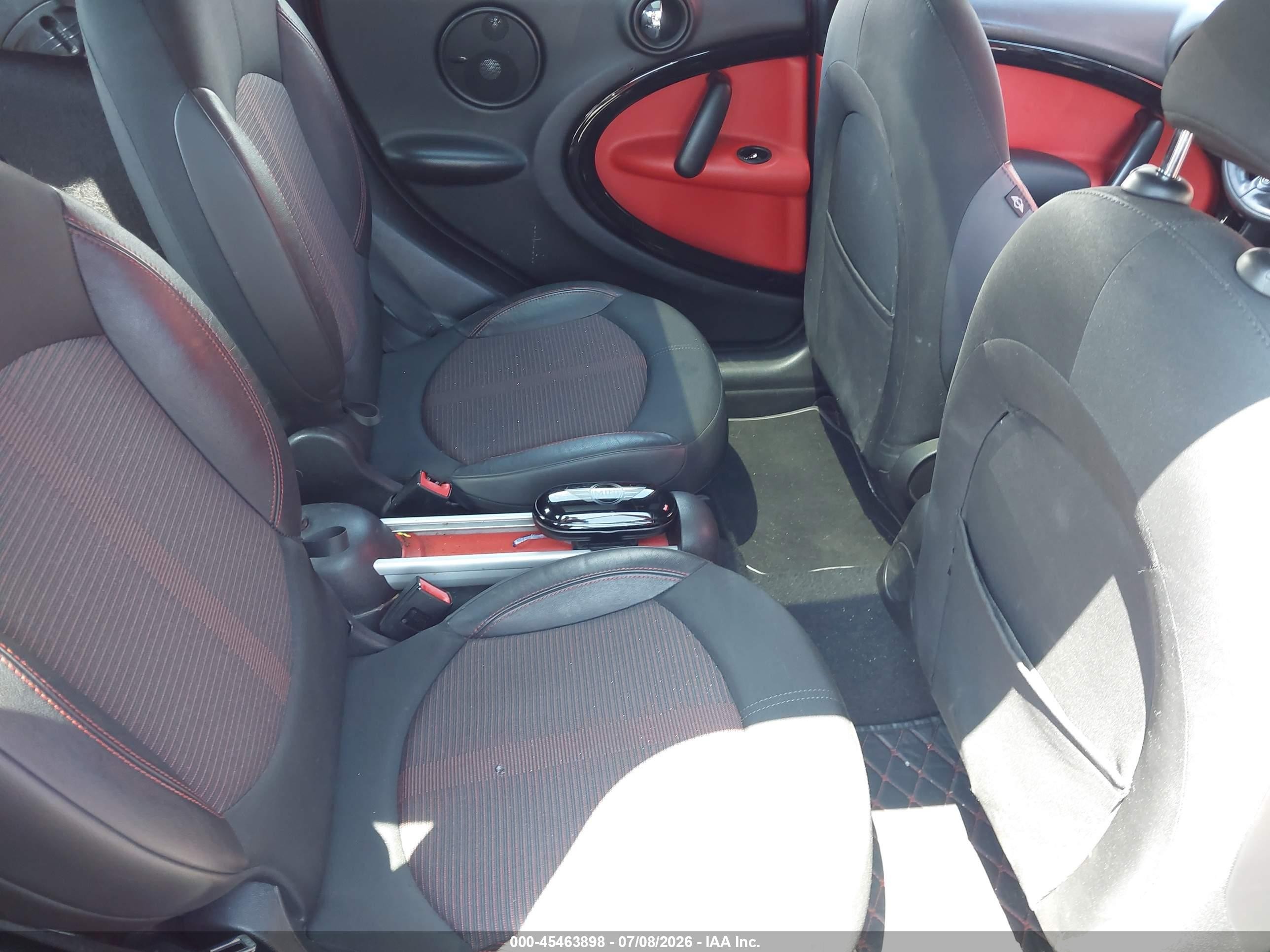 2012 Mini Cooper S Countryman   Red vin: WMWZC5C56CWL62139