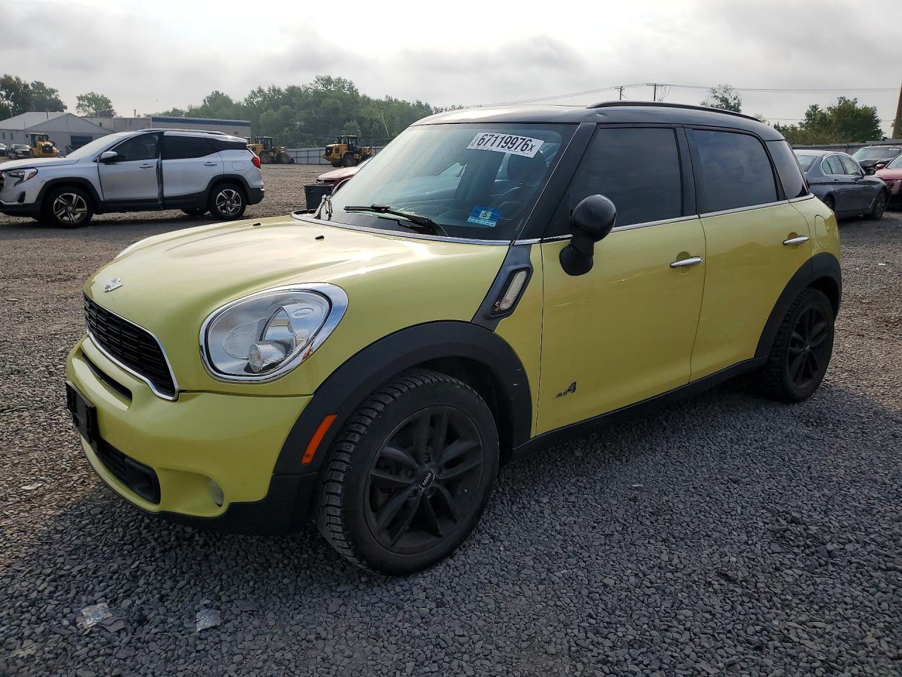 2012 Mini Cooper S Countryman Желтый vin: WMWZC5C56CWM13199