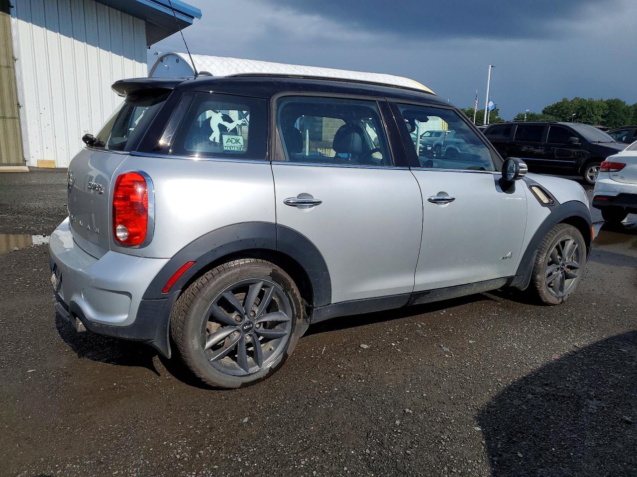 2013 Mini Cooper S Countryman Серебряный vin: WMWZC5C56DWP34452