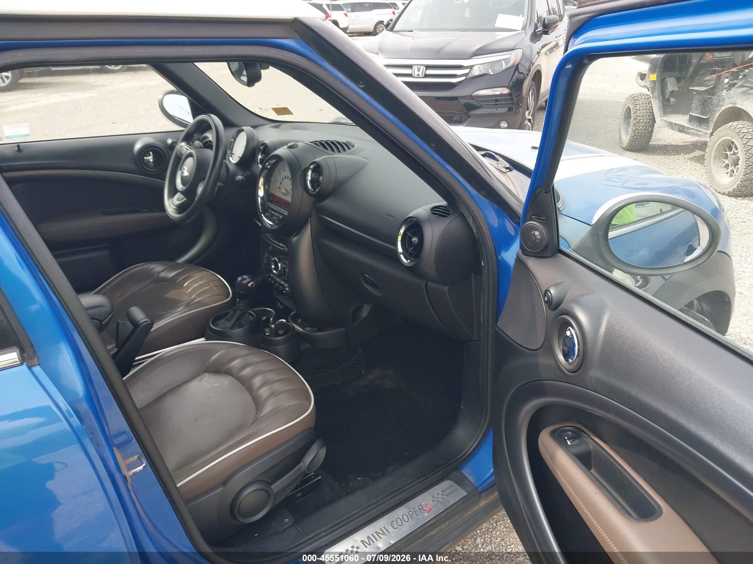 2014 Mini Countryman Cooper S Blue vin: WMWZC5C56EWP37367