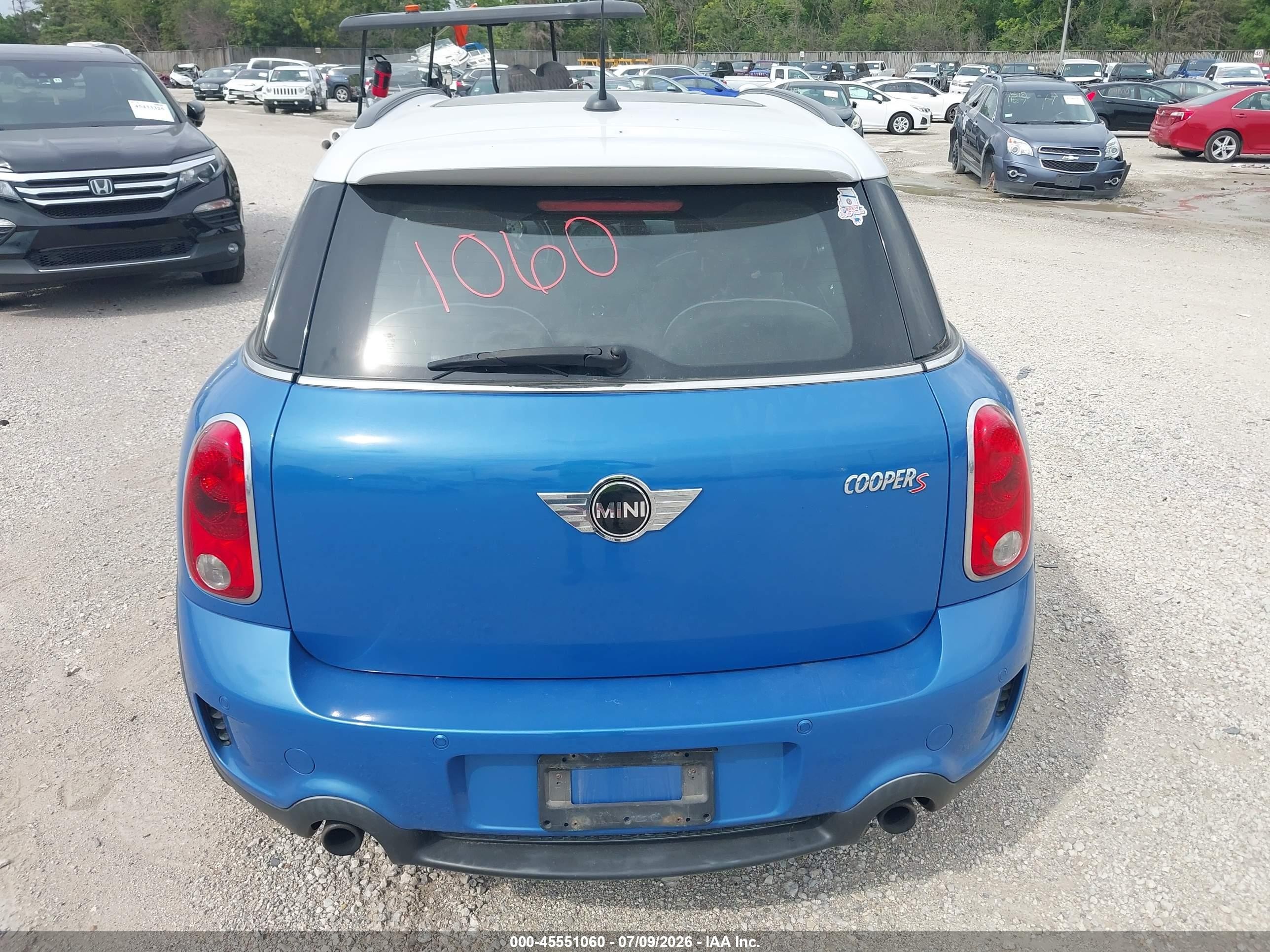 2014 Mini Countryman Cooper S Blue vin: WMWZC5C56EWP37367