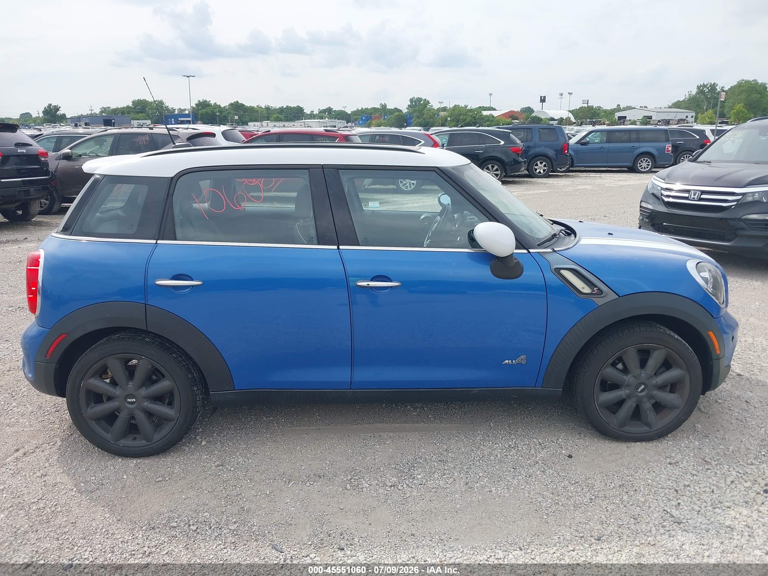 2014 Mini Countryman Cooper S Blue vin: WMWZC5C56EWP37367