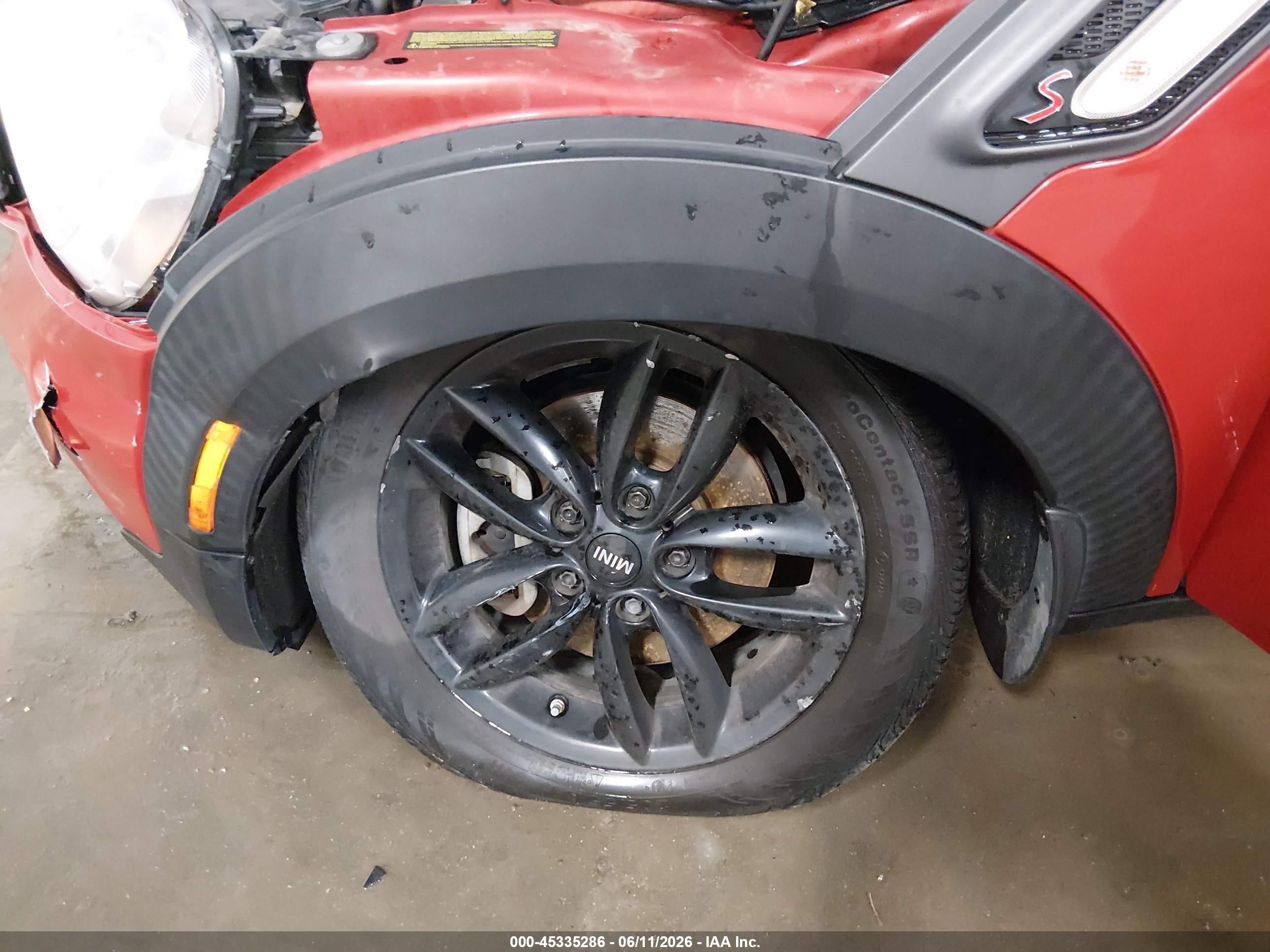2014 Mini Countryman Cooper S Red vin: WMWZC5C56EWP41497