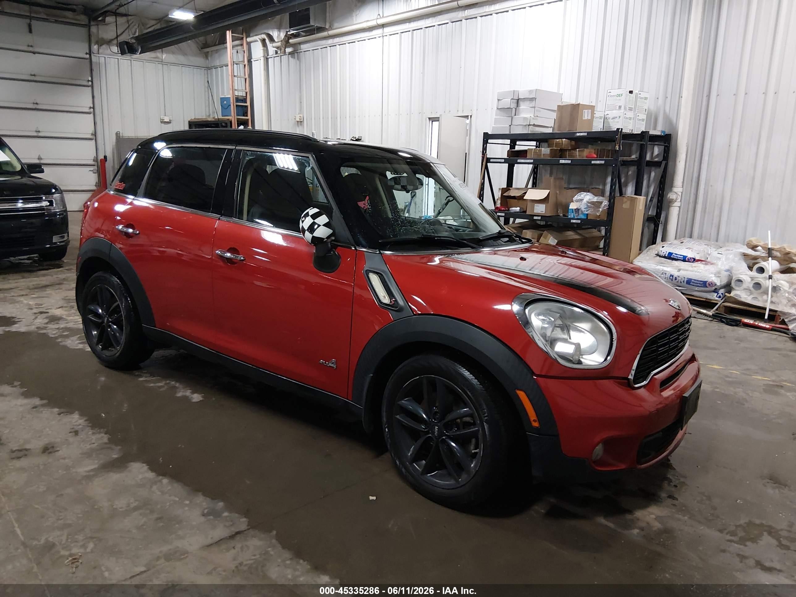 2014 Mini Countryman Cooper S Red vin: WMWZC5C56EWP41497