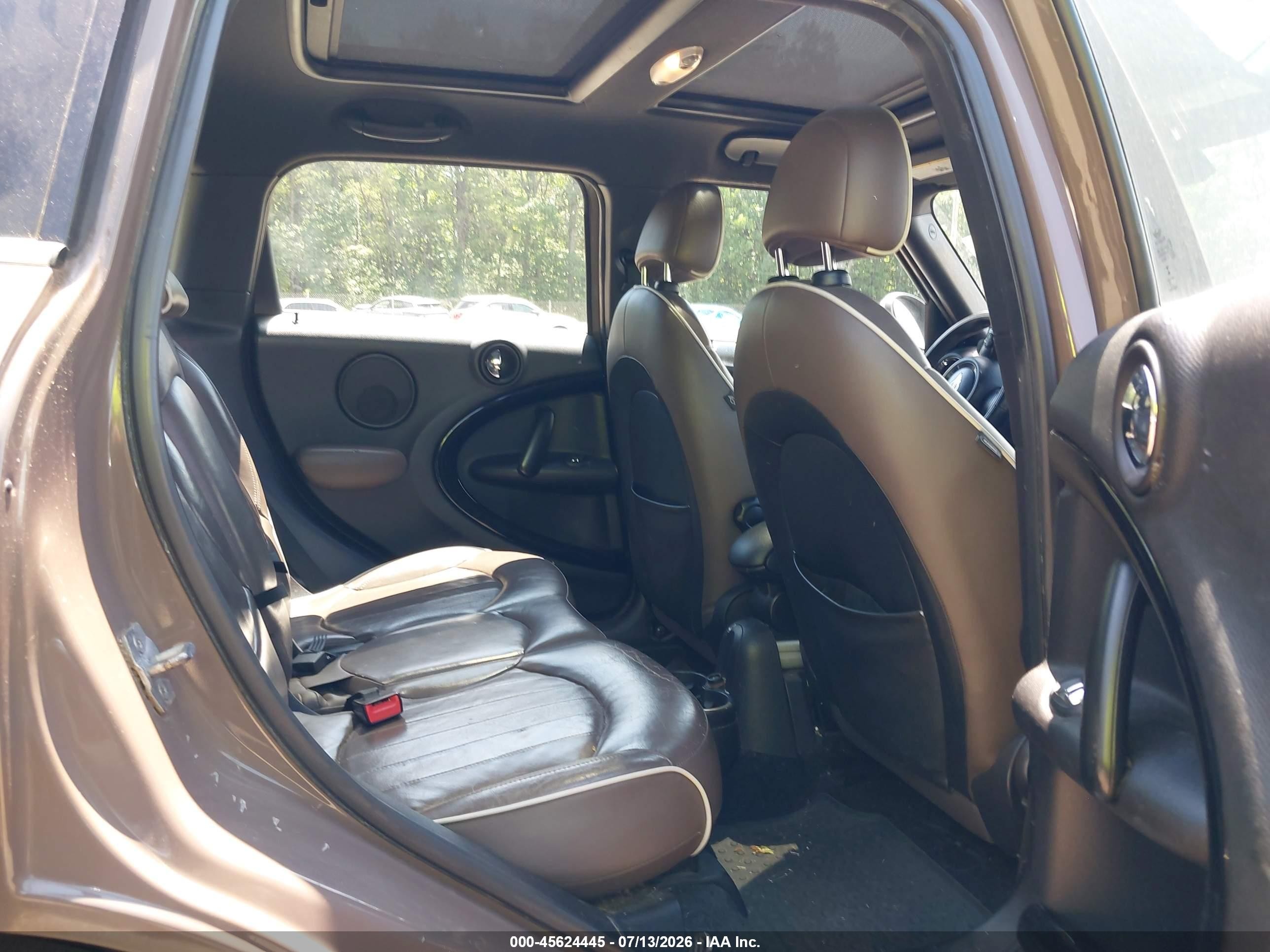 2015 Mini Countryman Cooper S Brown vin: WMWZC5C56FWP42764