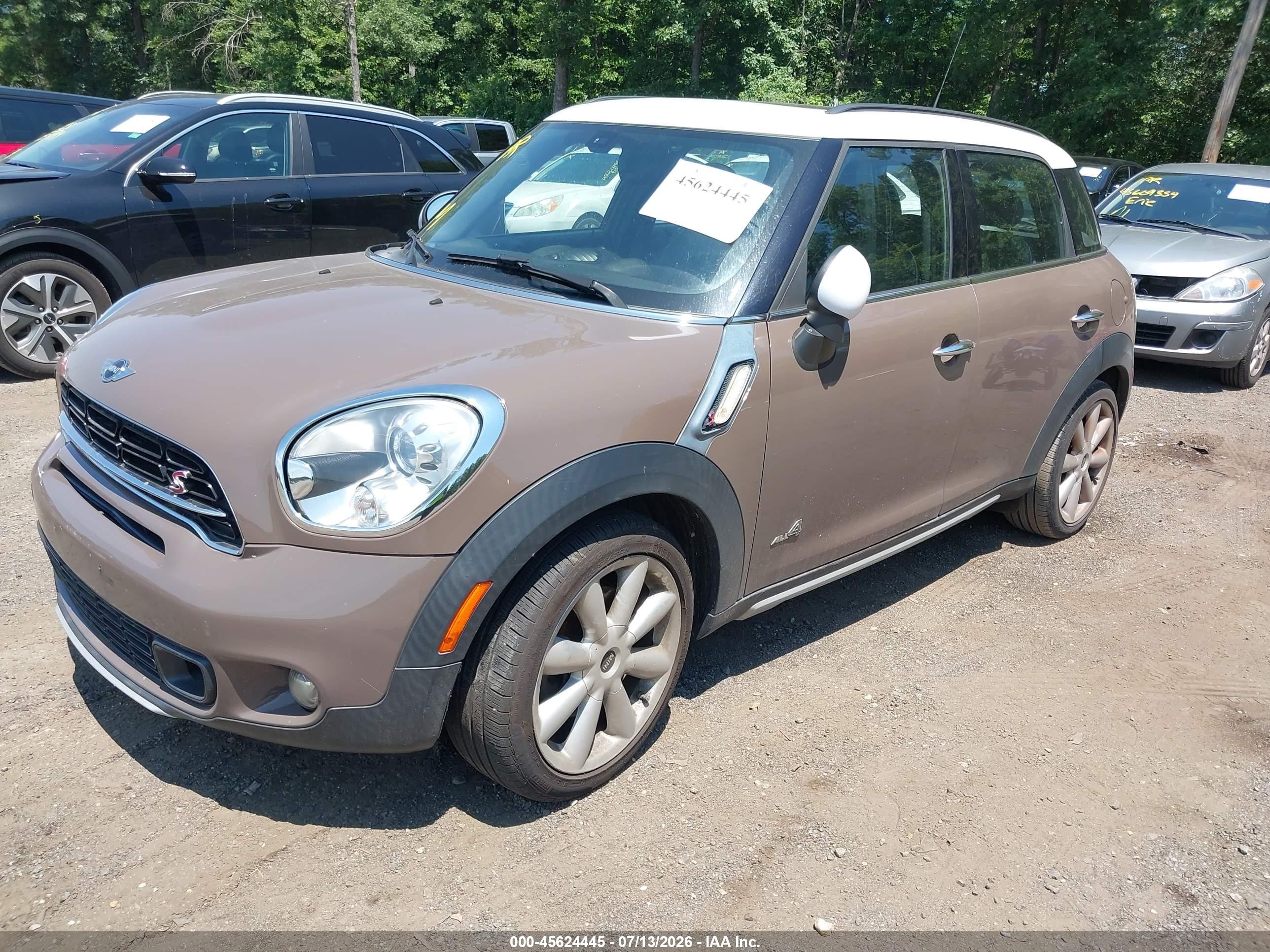 2015 Mini Countryman Cooper S Brown vin: WMWZC5C56FWP42764