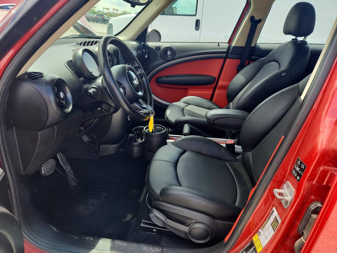 2015 Mini Cooper S Countryman Red vin: WMWZC5C56FWP47270