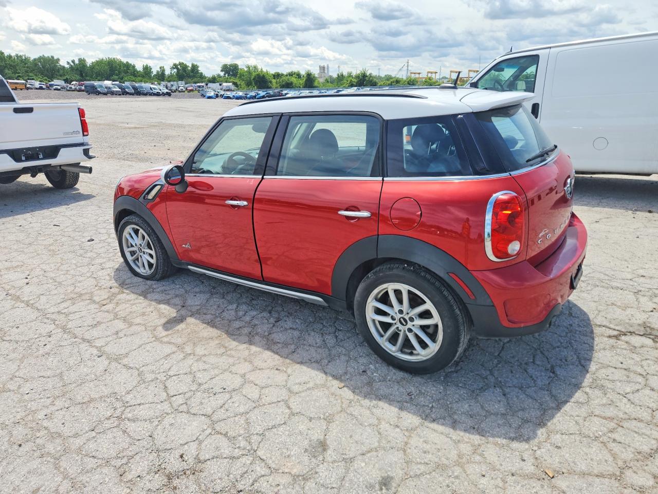 2015 Mini Cooper S Countryman Red vin: WMWZC5C56FWP47270