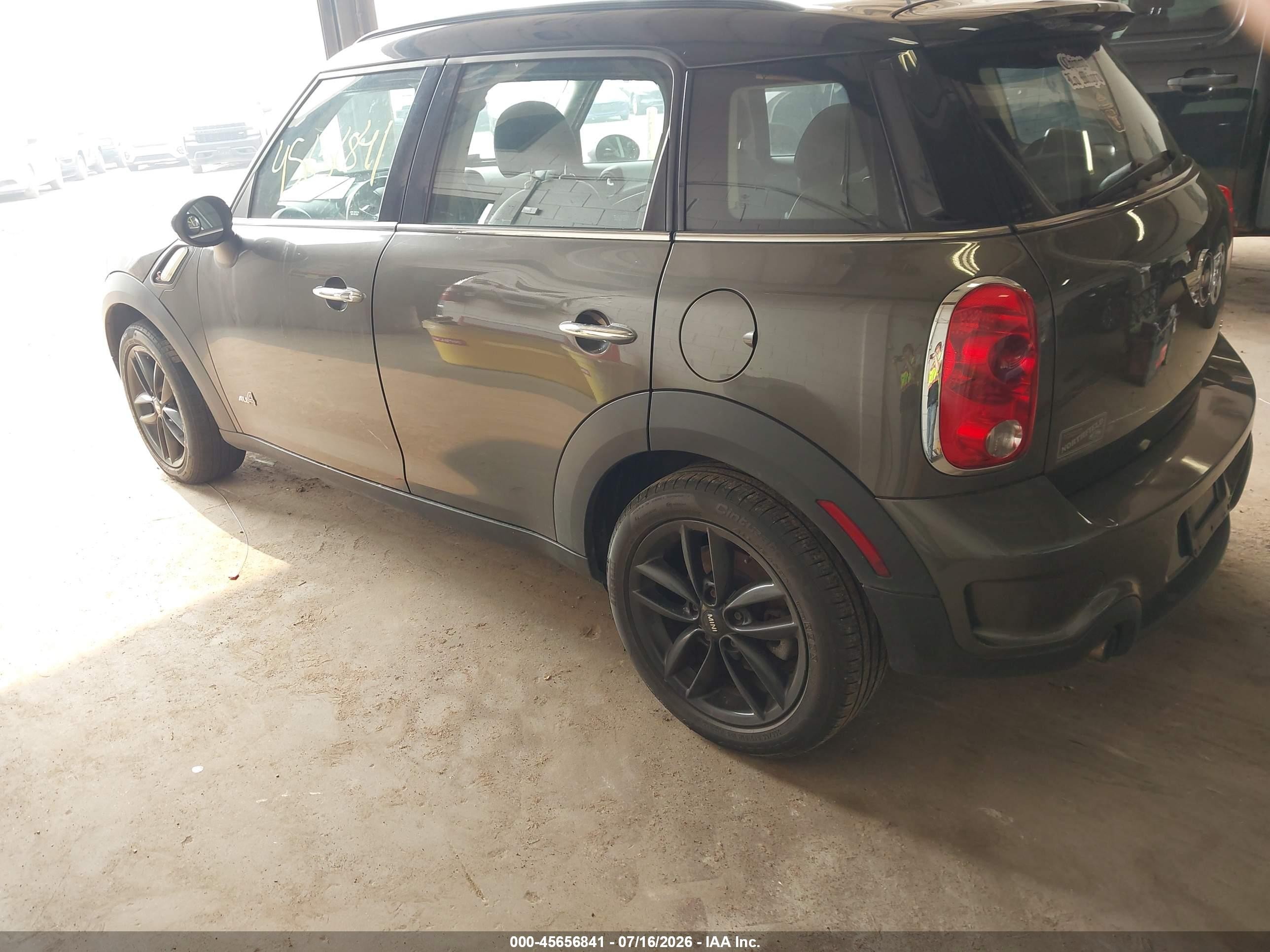 2011 Mini Cooper S Countryman   Серый vin: WMWZC5C57BWH99164