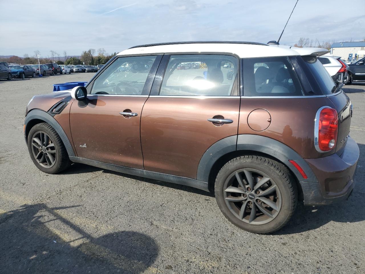 2013 Mini Cooper S Countryman Two Tone vin: WMWZC5C57DWM16422