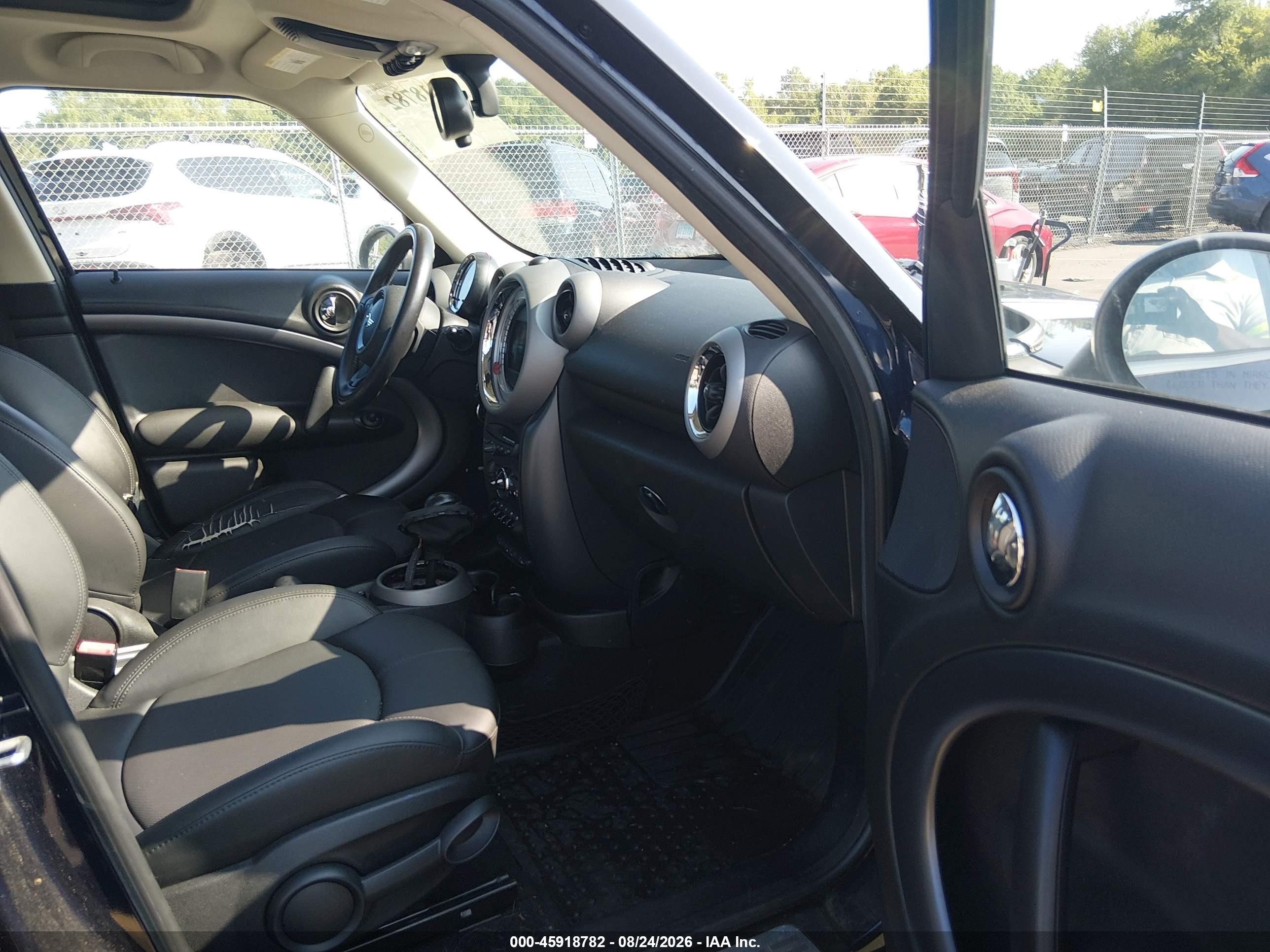 2011 Mini Cooper S Countryman   Dark Blue vin: WMWZC5C58BWL54638