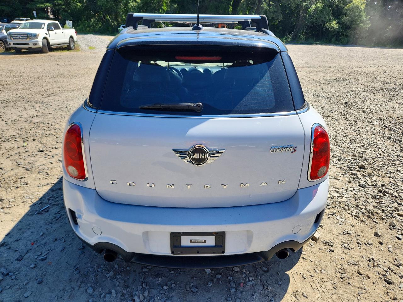 2013 Mini Cooper S Countryman White vin: WMWZC5C58DWP33738