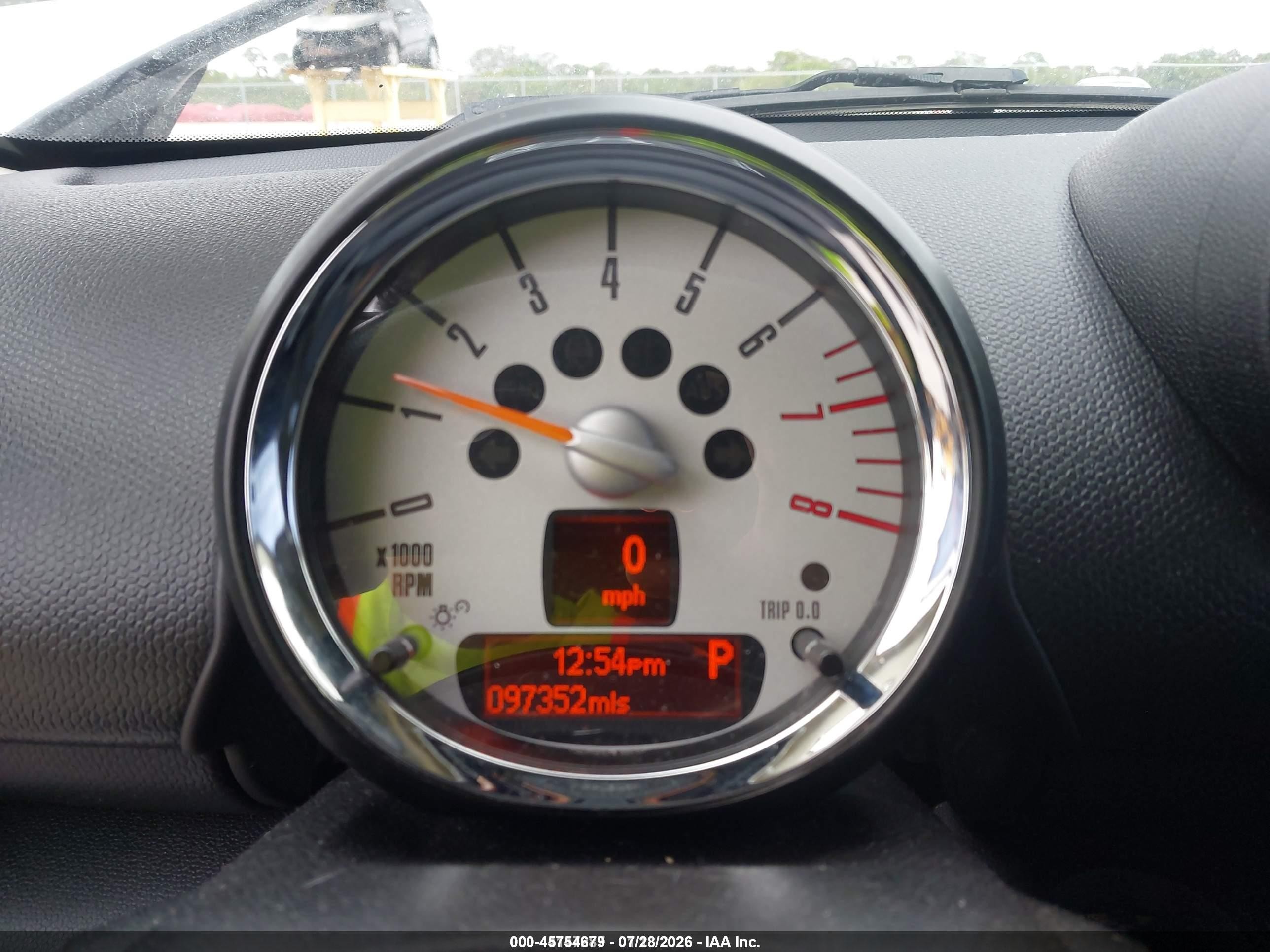 2013 Mini Countryman Cooper S White vin: WMWZC5C58DWP33951