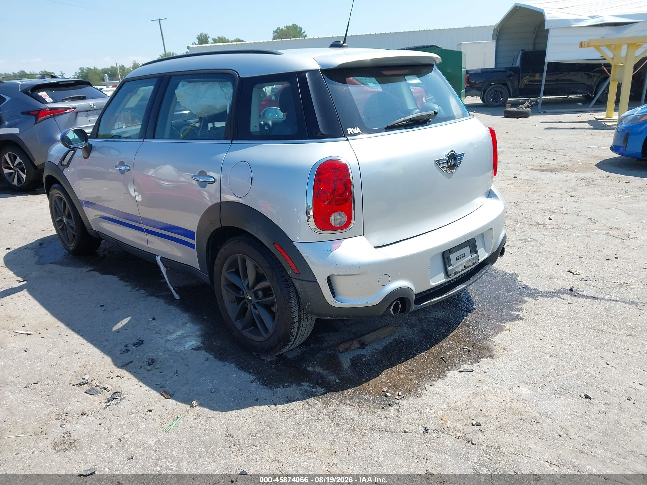 2014 Mini Countryman Cooper S Silver vin: WMWZC5C58EWP38469