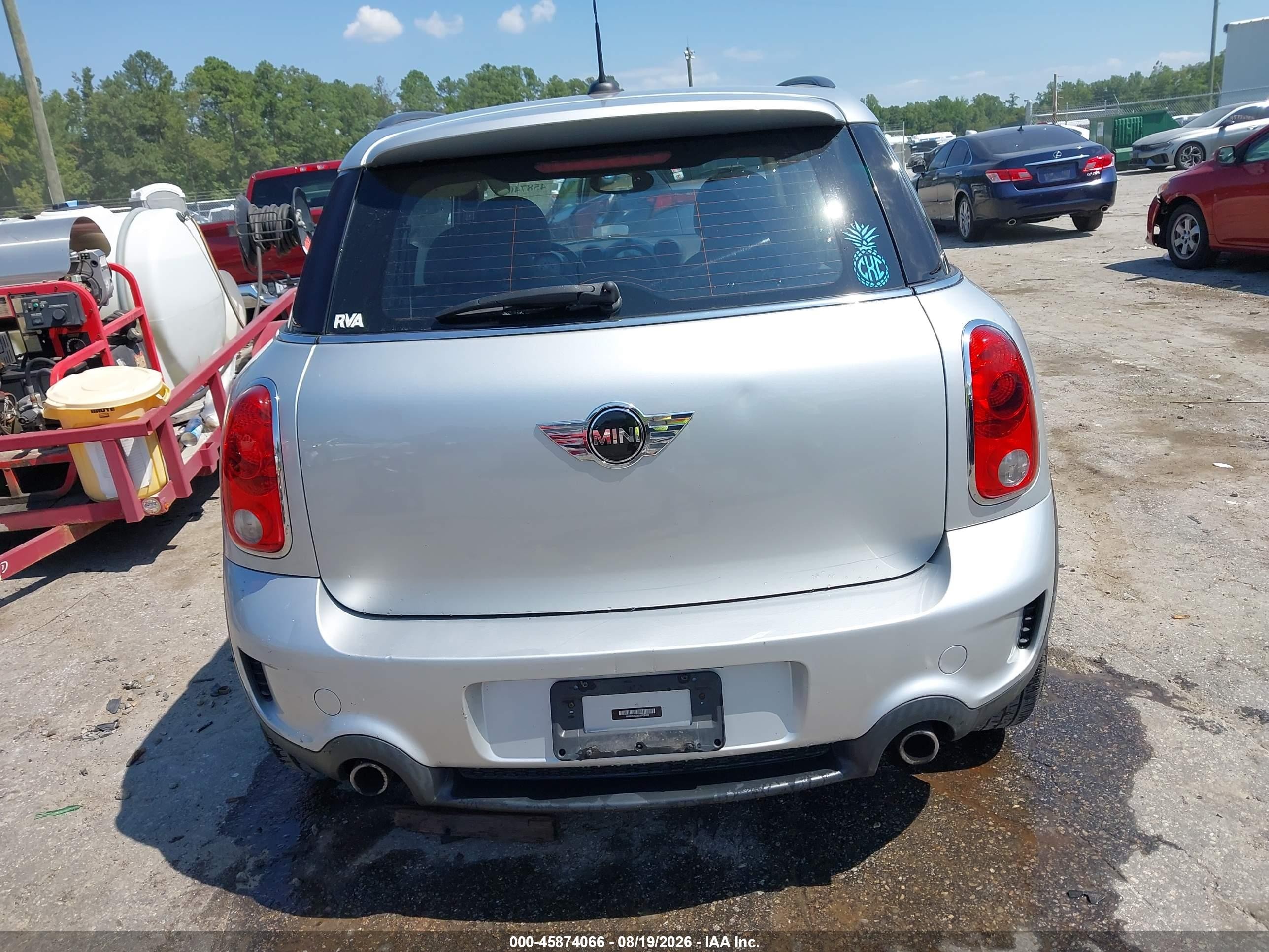 2014 Mini Countryman Cooper S Silver vin: WMWZC5C58EWP38469