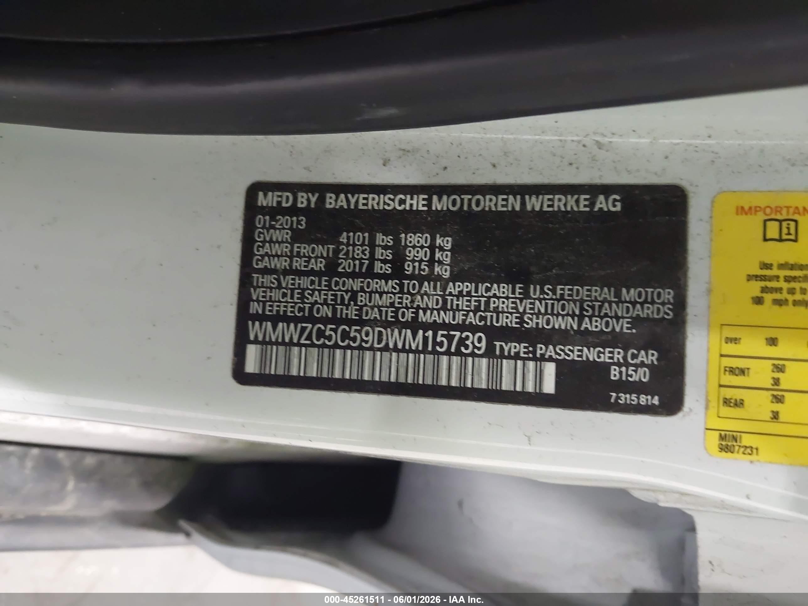 2013 Mini Countryman Cooper S White vin: WMWZC5C59DWM15739