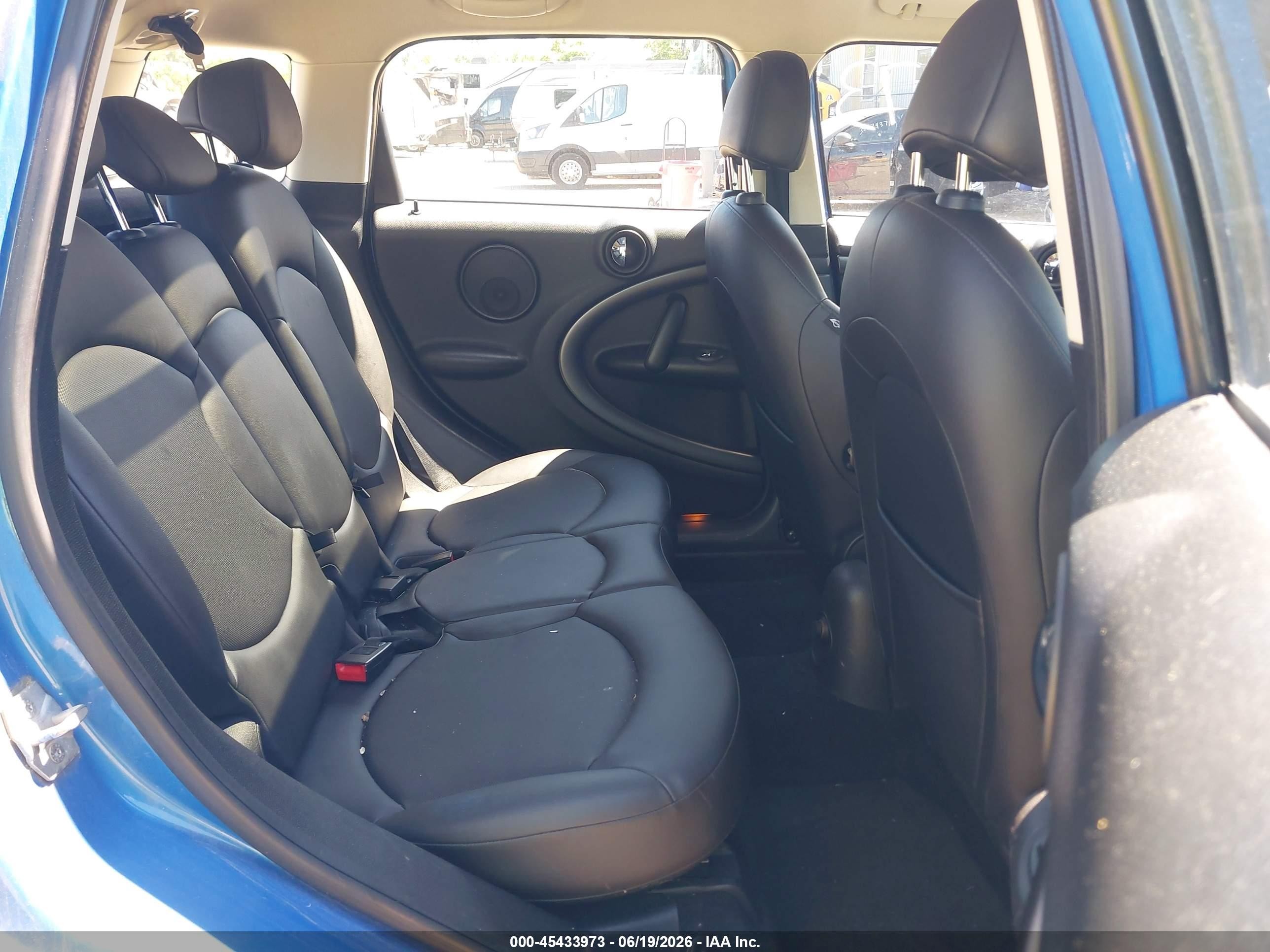 2013 Mini Countryman Cooper S Blue vin: WMWZC5C59DWM16275